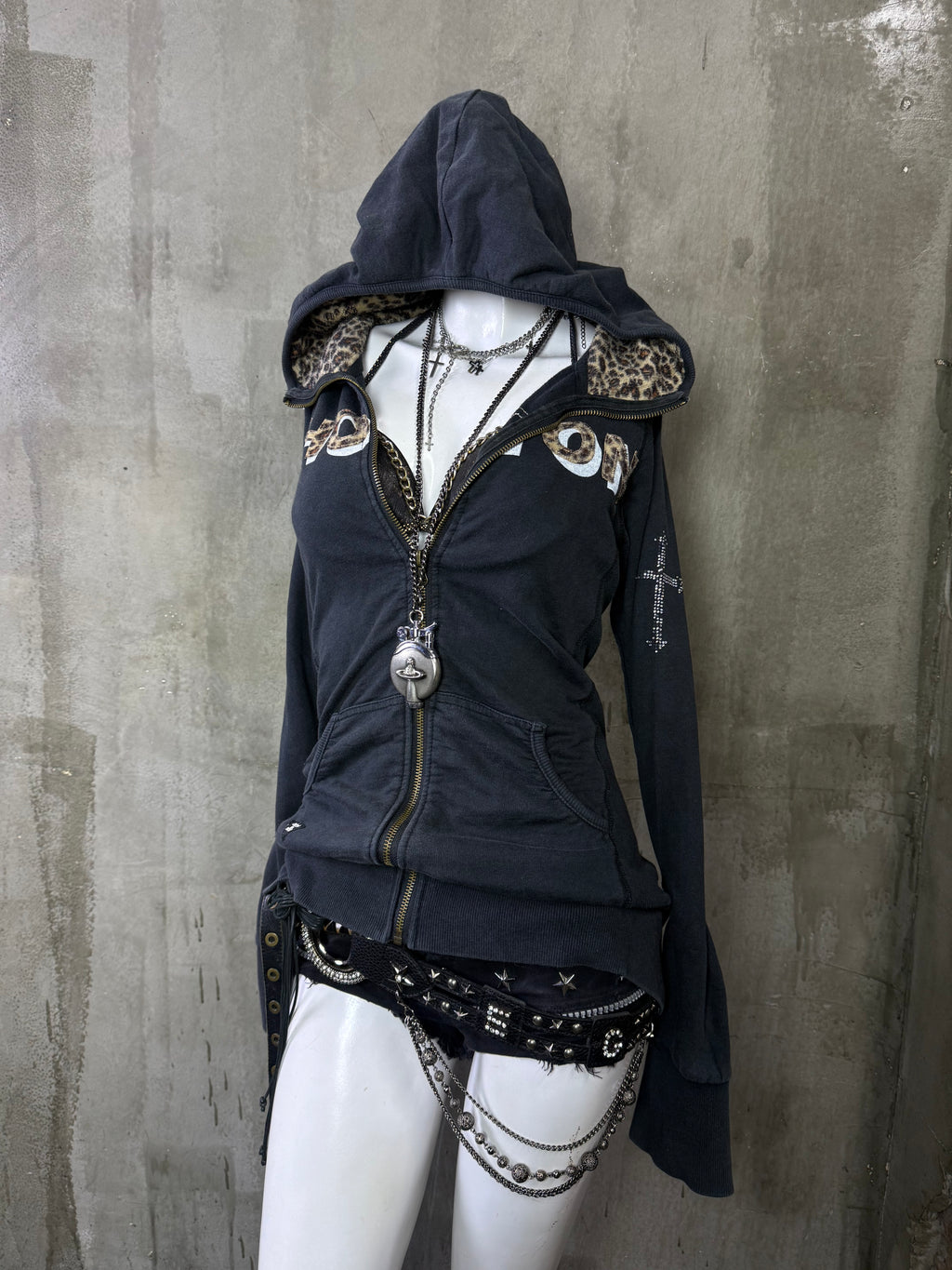 2430926BAD2WEAR