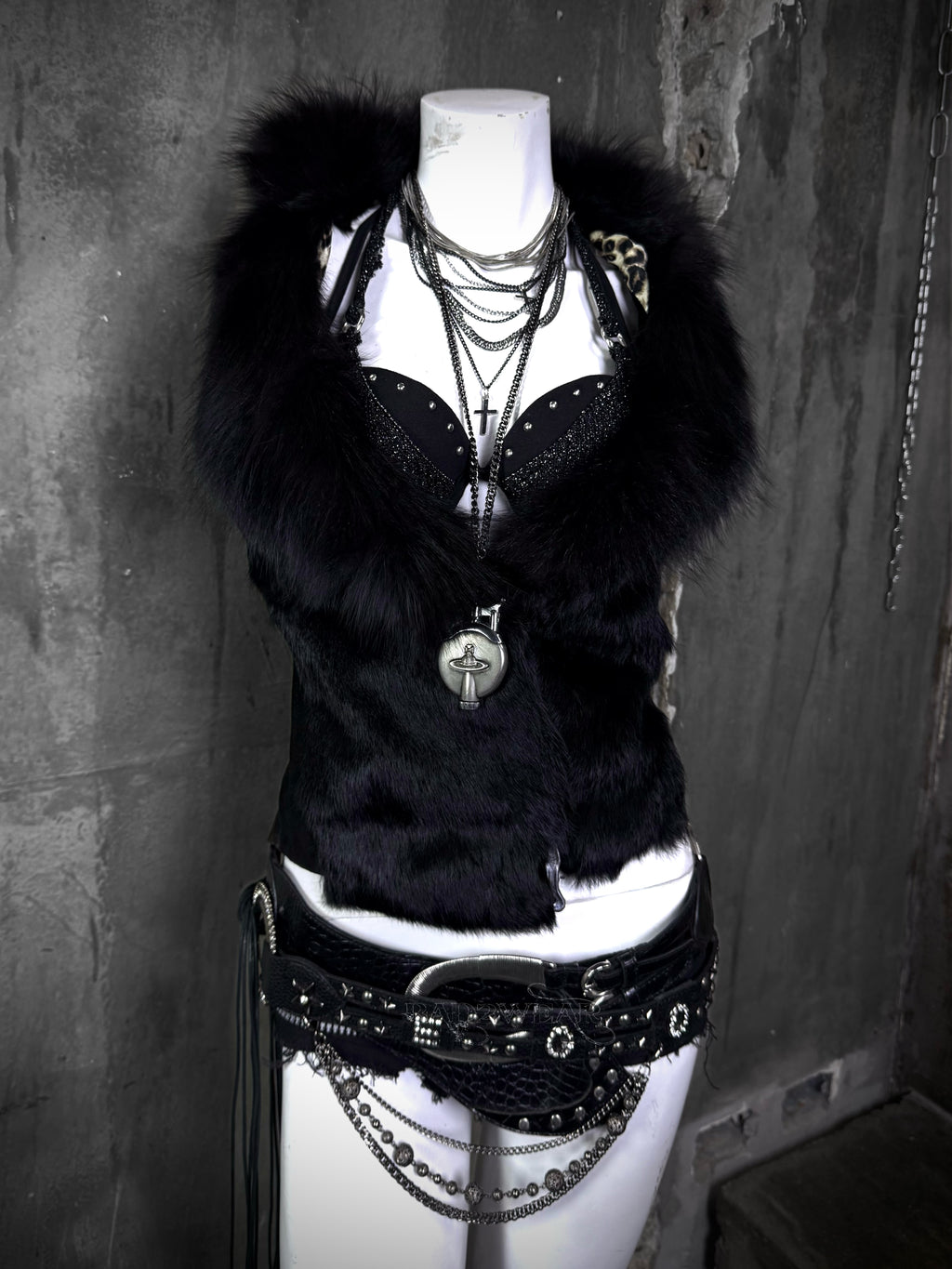 031026BAD2WEAR
