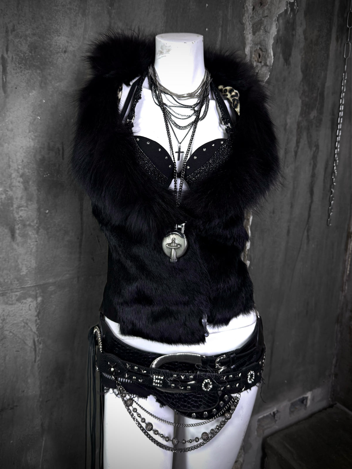 031026BAD2WEAR