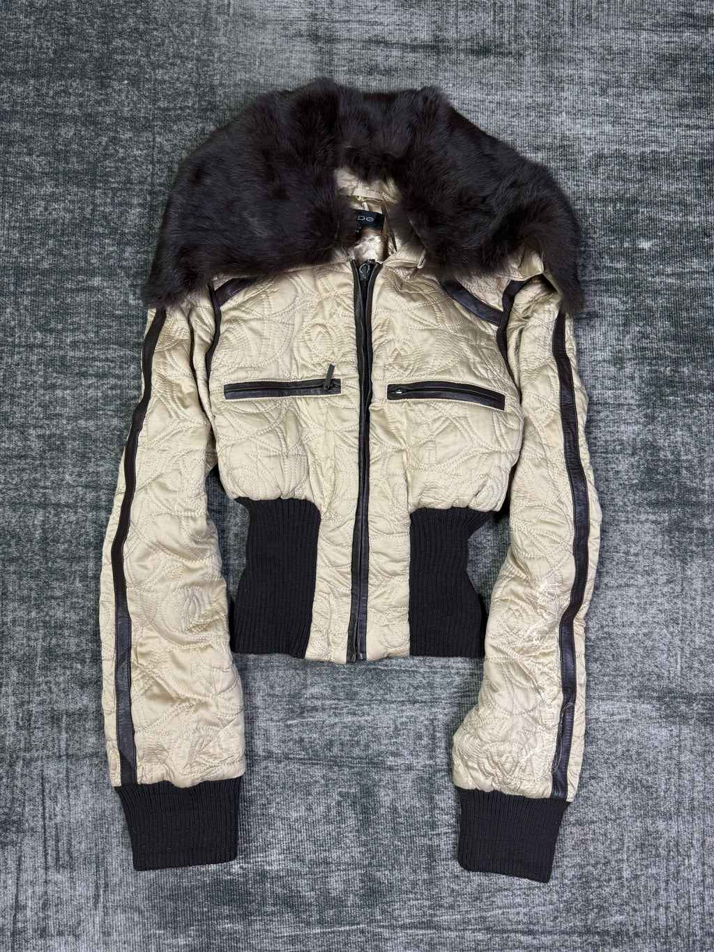 091026BAD2WEAR