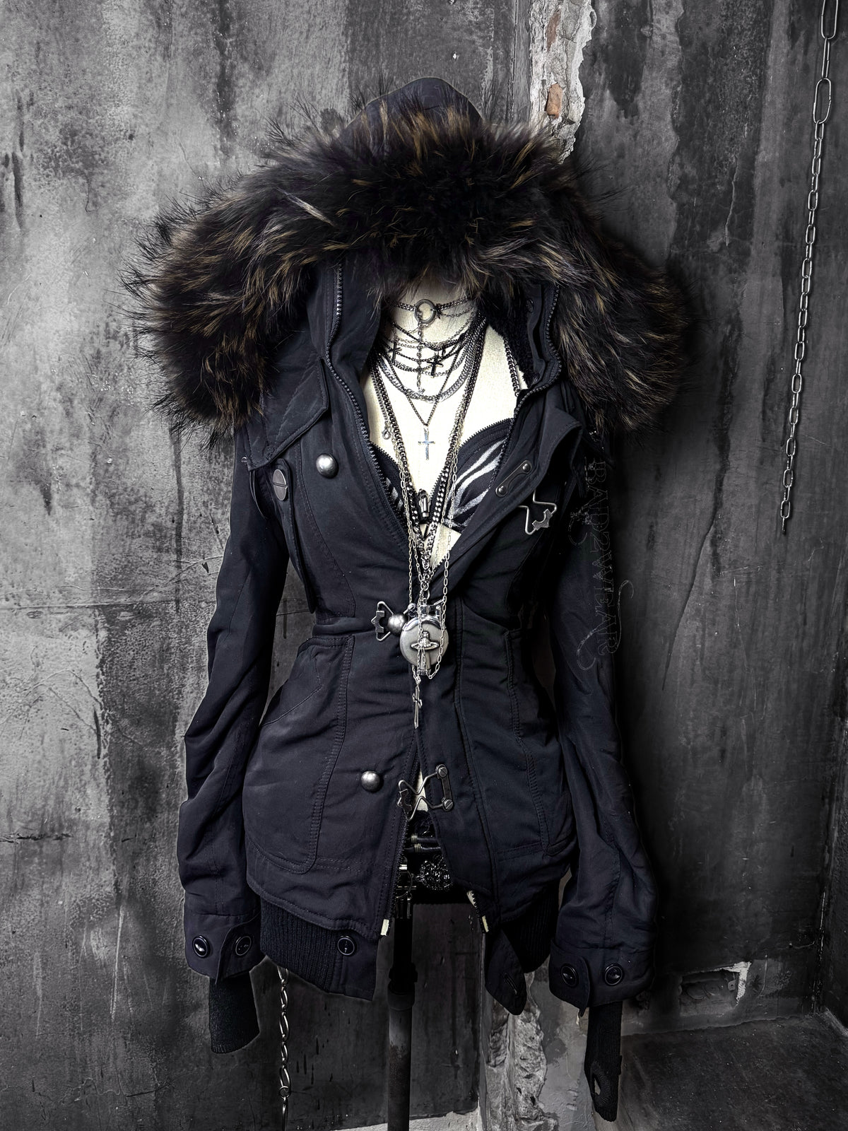 221026BAD2WEAR
