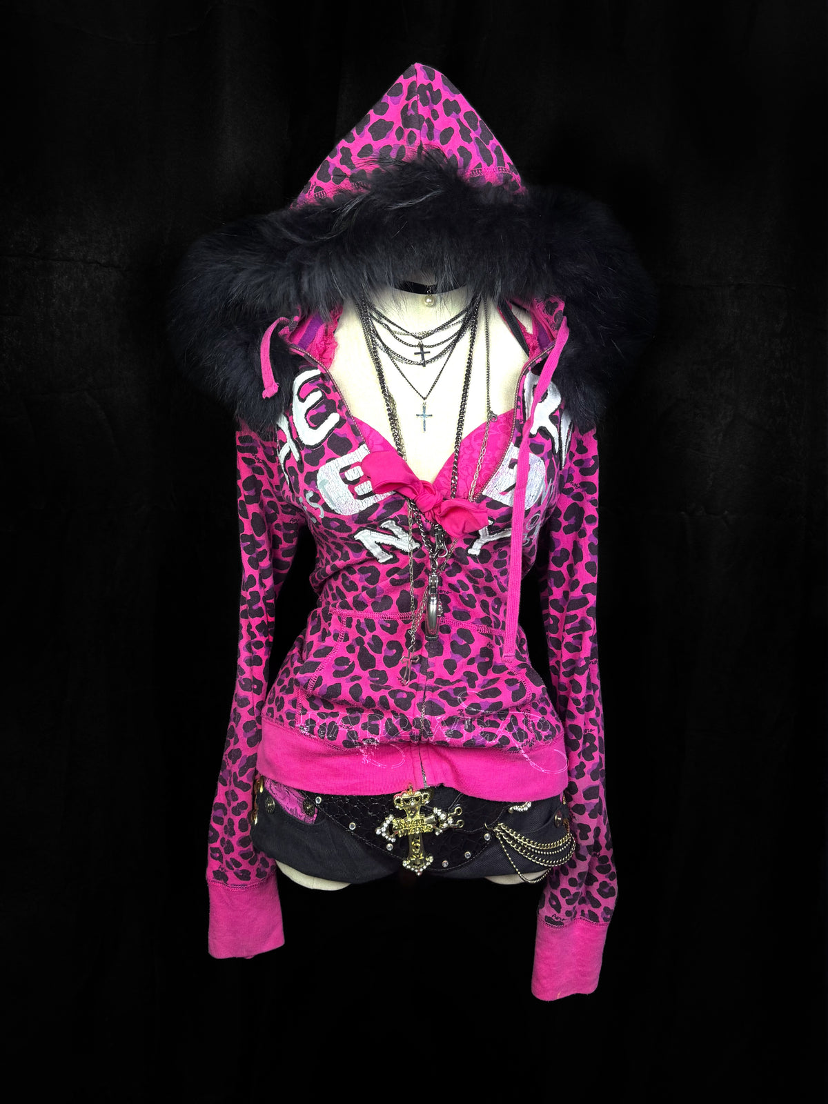 1021026BAD2WEAR