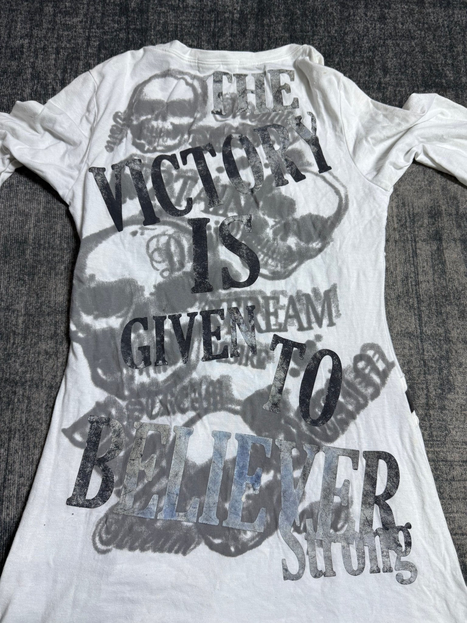 B2V - 109 SHIRT༒ vintage streetwear thrift y2k clothing by B2V_BAD2WEAR