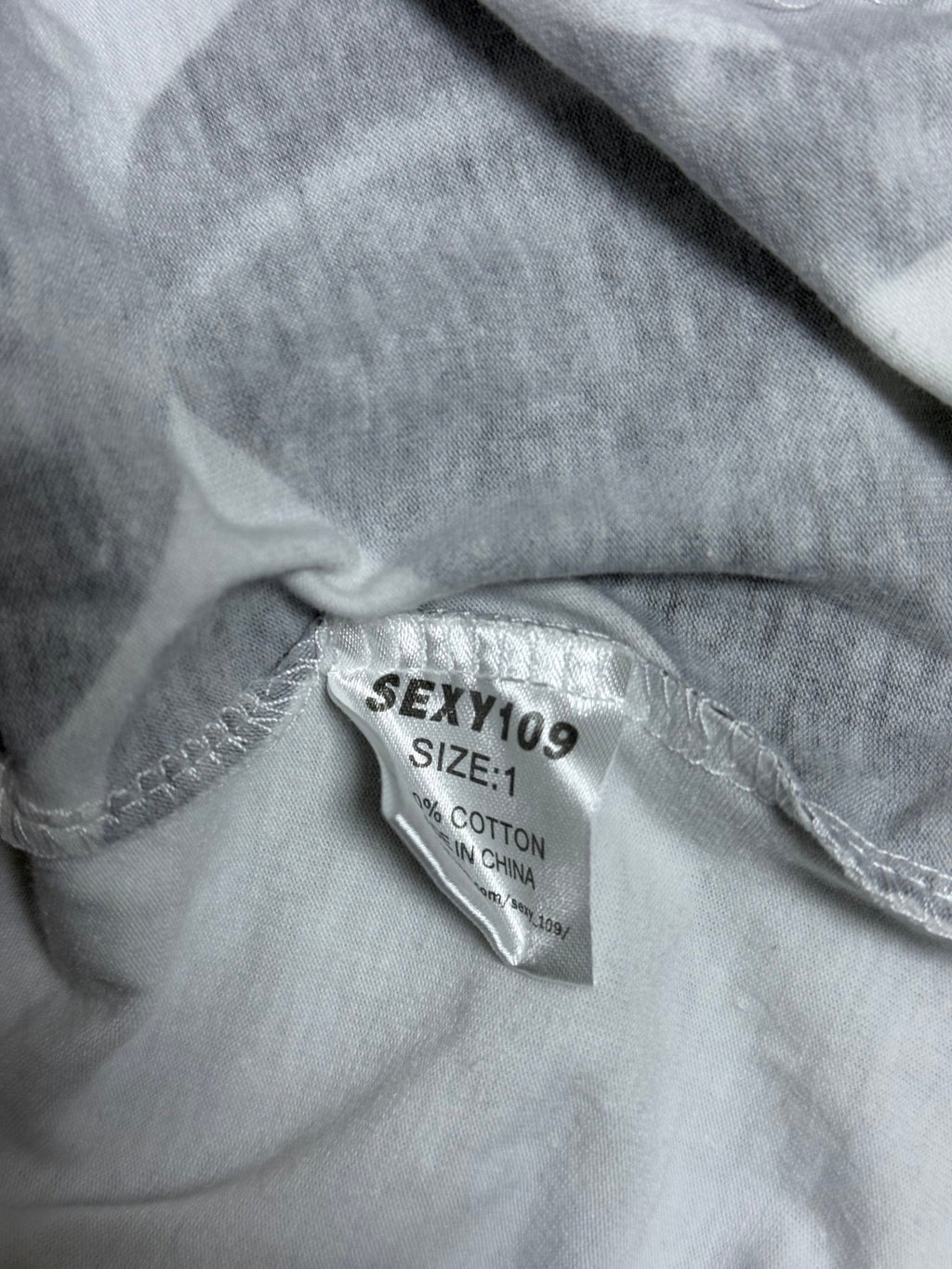 B2V - 109 SHIRT༒ vintage streetwear thrift y2k clothing by B2V_BAD2WEAR