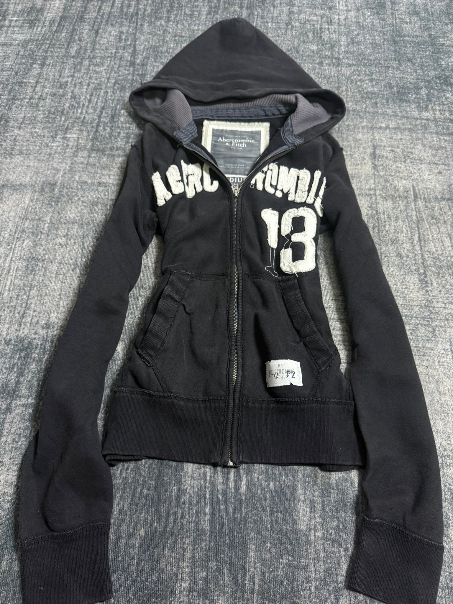 B2V - ABER HOODIE༒ vintage streetwear thrift y2k clothing by B2V_BAD2WEAR