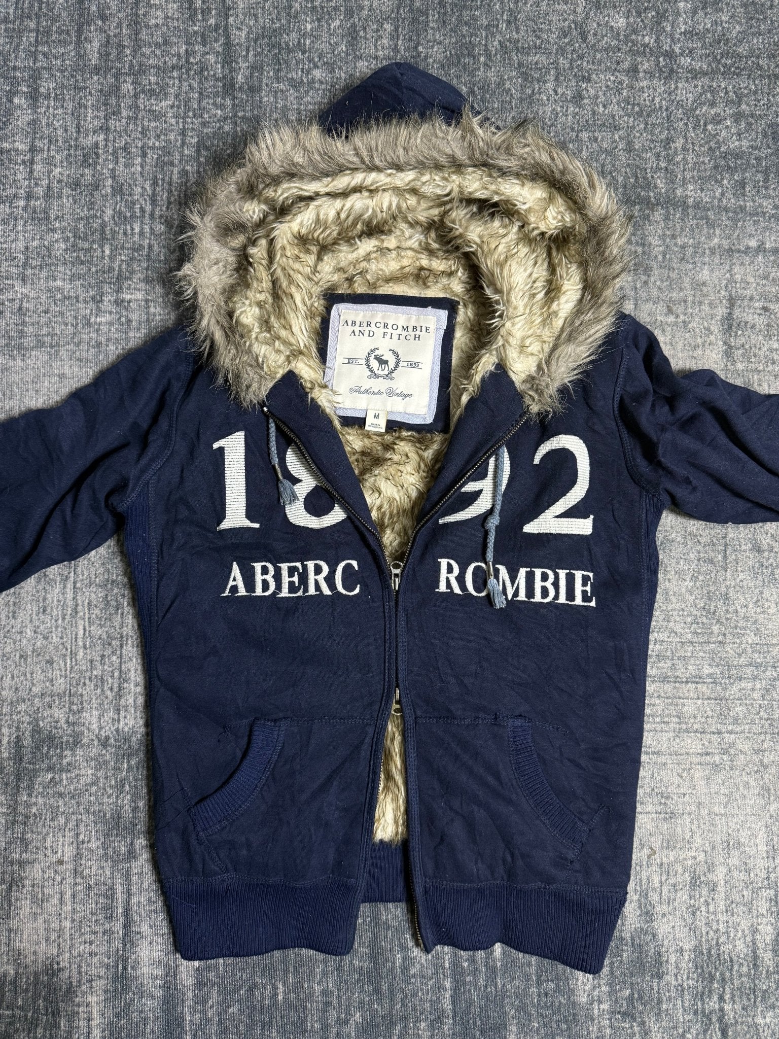 B2V - ABER HOODIE༒ vintage streetwear thrift y2k clothing by B2V_BAD2WEAR