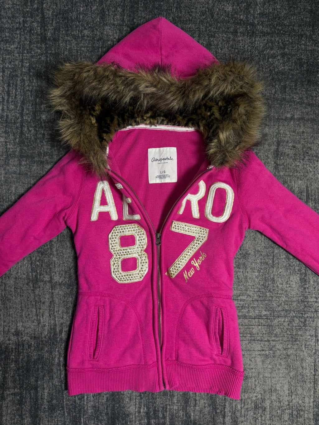 B2V - AERO HOODIE༒ vintage streetwear thrift y2k clothing by B2V_BAD2WEAR