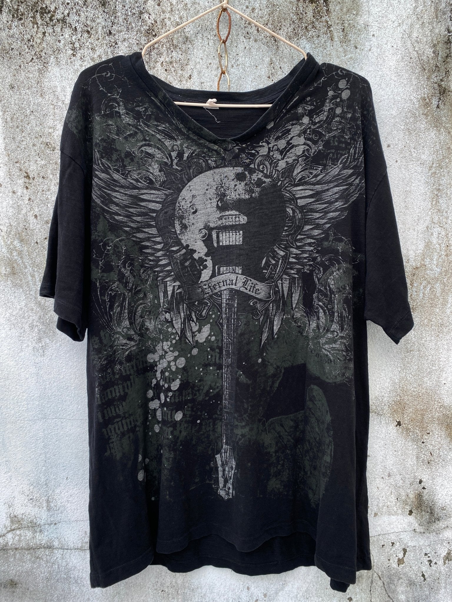B2V - AFFLICTION Q. TOP༒ vintage streetwear thrift y2k clothing by B2V_BAD2WEAR