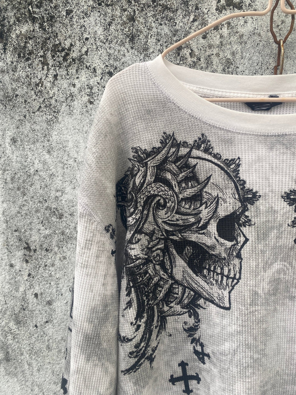 B2V - AFFLICTION TOP༒ vintage streetwear thrift y2k clothing by B2V_BAD2WEAR