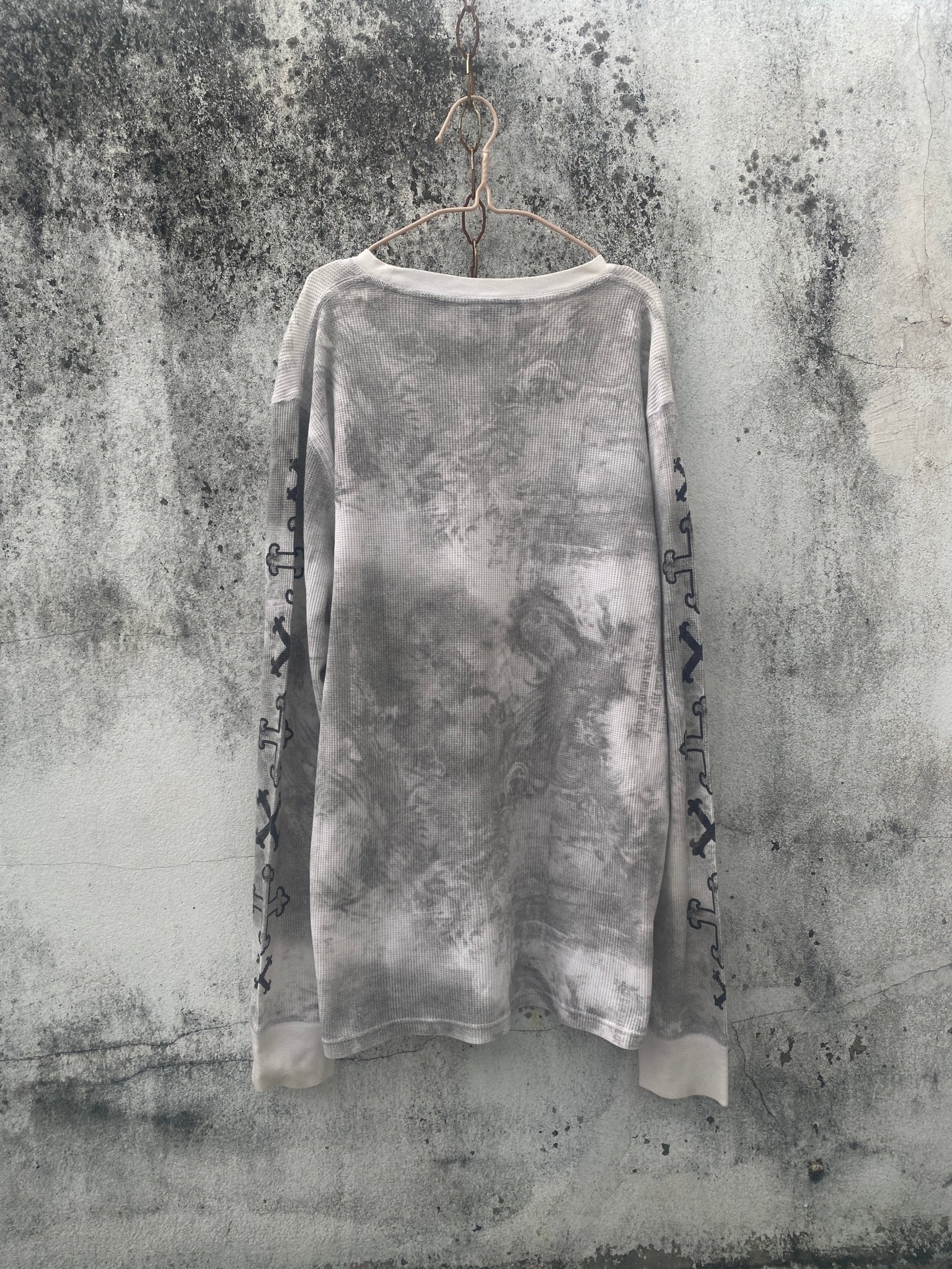 B2V - AFFLICTION TOP༒ vintage streetwear thrift y2k clothing by B2V_BAD2WEAR