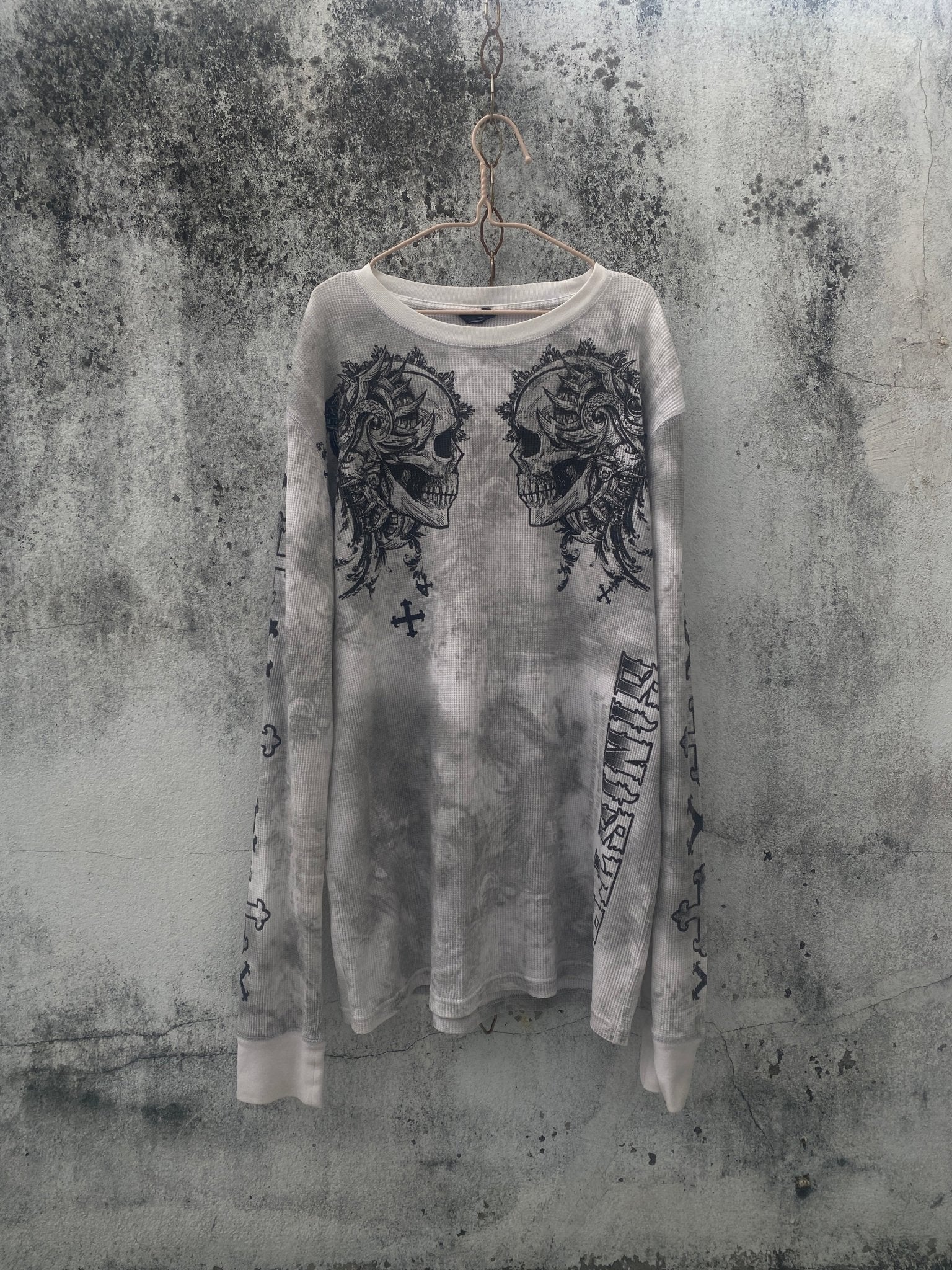 B2V - AFFLICTION TOP༒ vintage streetwear thrift y2k clothing by B2V_BAD2WEAR
