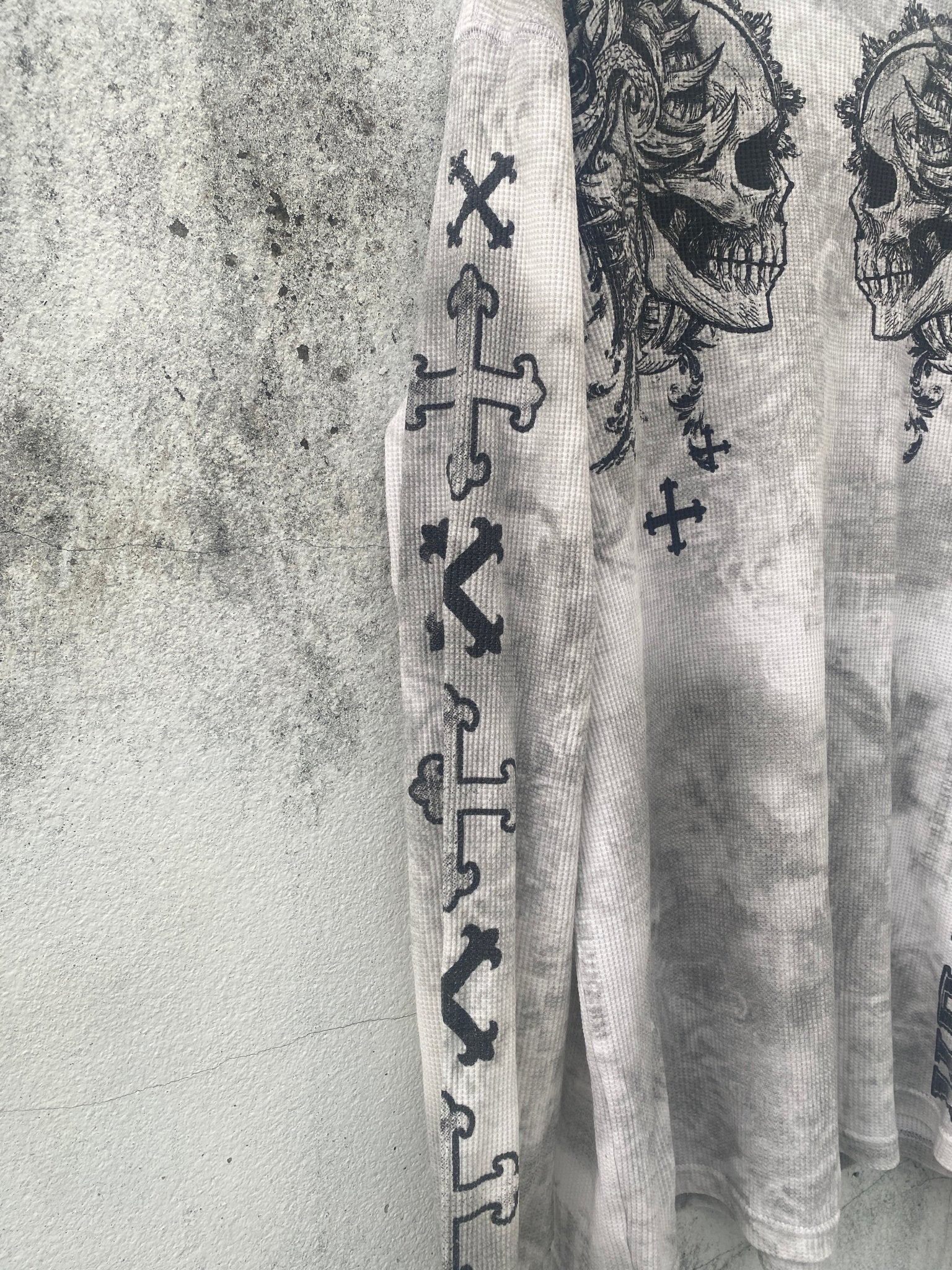 B2V - AFFLICTION TOP༒ vintage streetwear thrift y2k clothing by B2V_BAD2WEAR