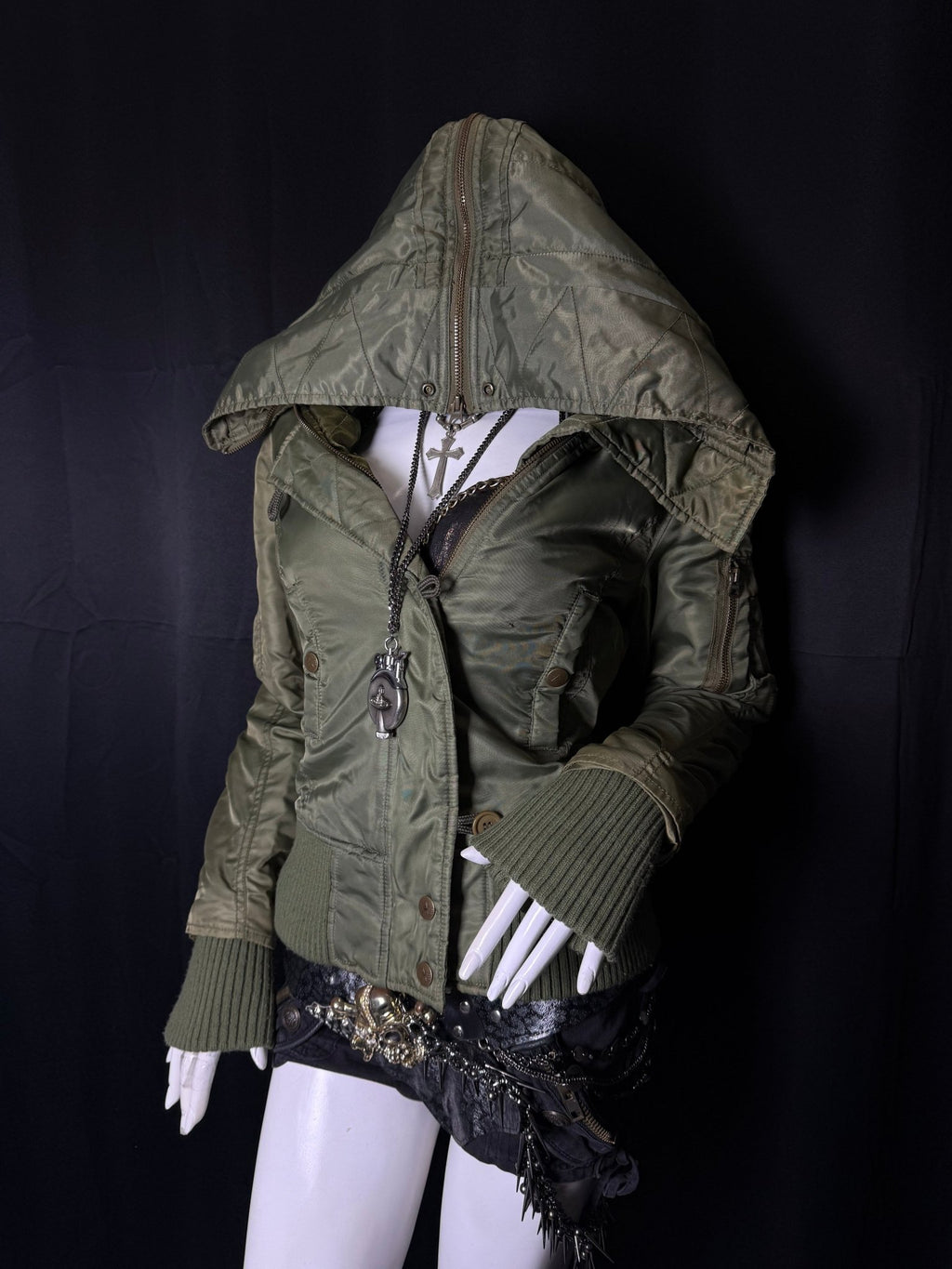 B2V - ALPHA INDUSTRIAL JACKET༒ vintage streetwear thrift y2k clothing by B2V_BAD2WEAR