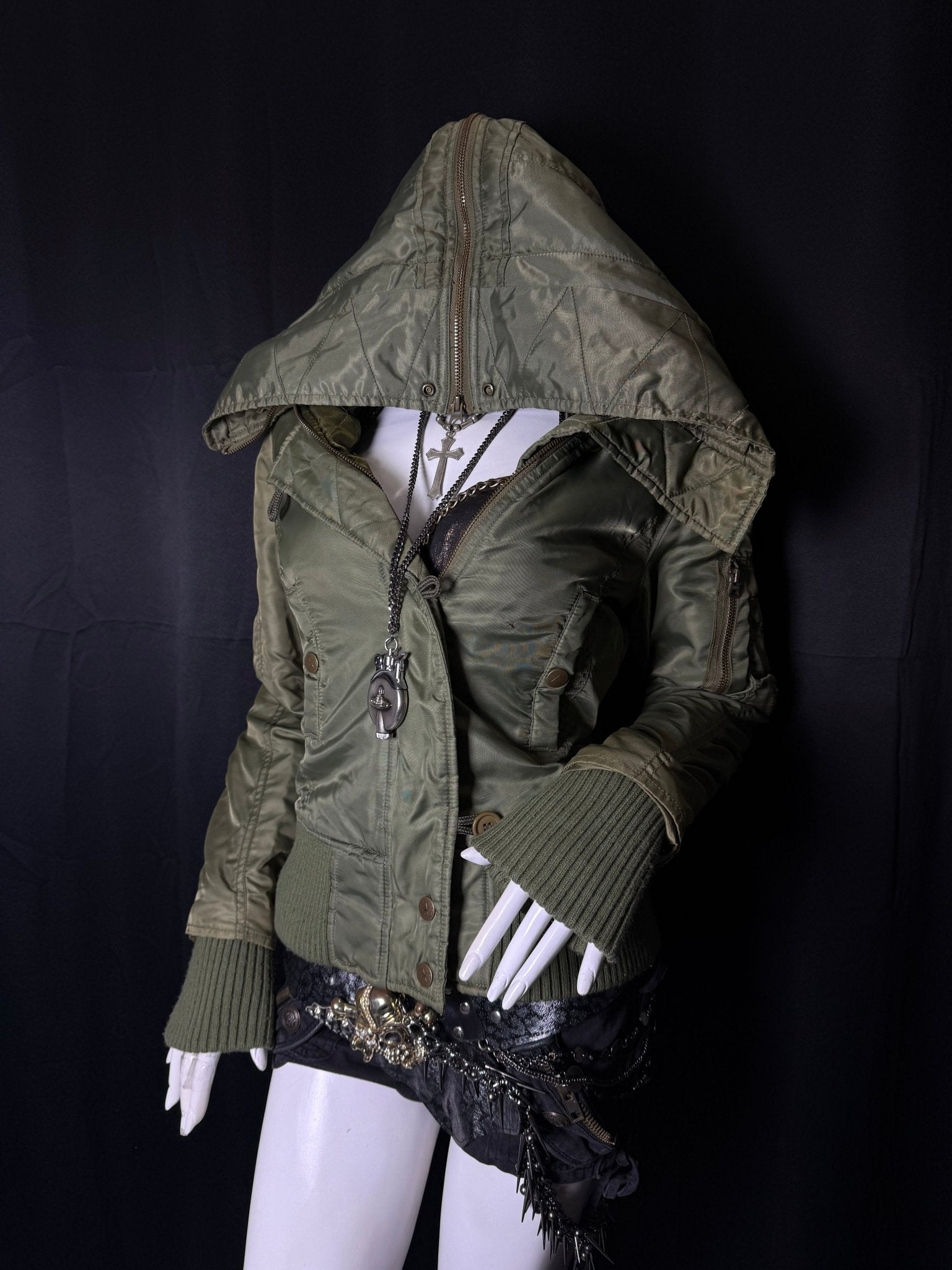 B2V - ALPHA INDUSTRIAL JACKET༒ vintage streetwear thrift y2k clothing by B2V_BAD2WEAR