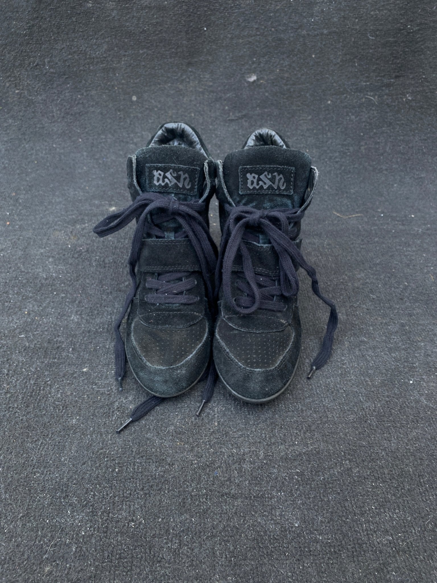 B2V - ASH SHOES༒ vintage streetwear thrift y2k clothing by B2V_BAD2WEAR