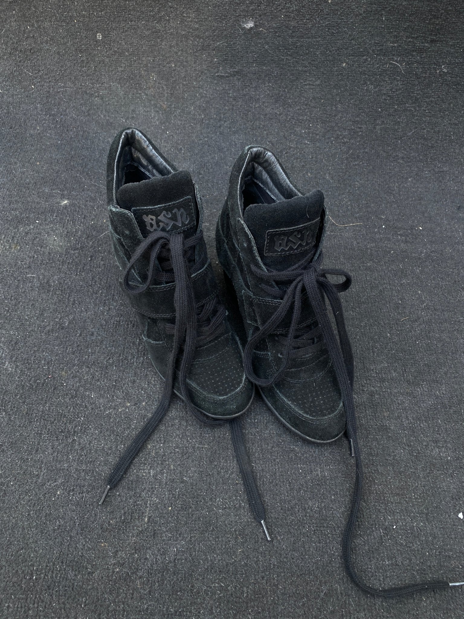 B2V - ASH SHOES༒ vintage streetwear thrift y2k clothing by B2V_BAD2WEAR