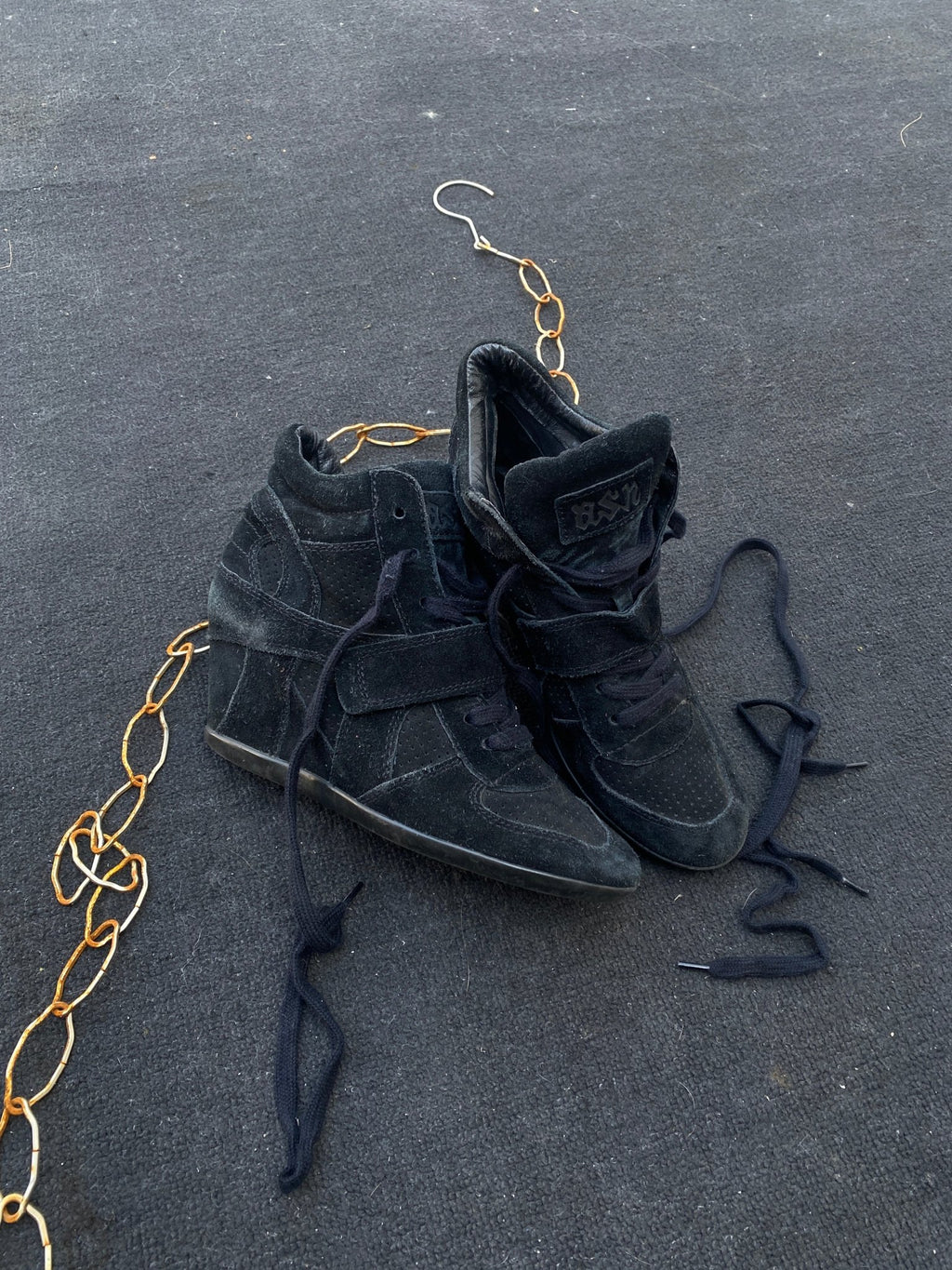 B2V - ASH SHOES༒ vintage streetwear thrift y2k clothing by B2V_BAD2WEAR