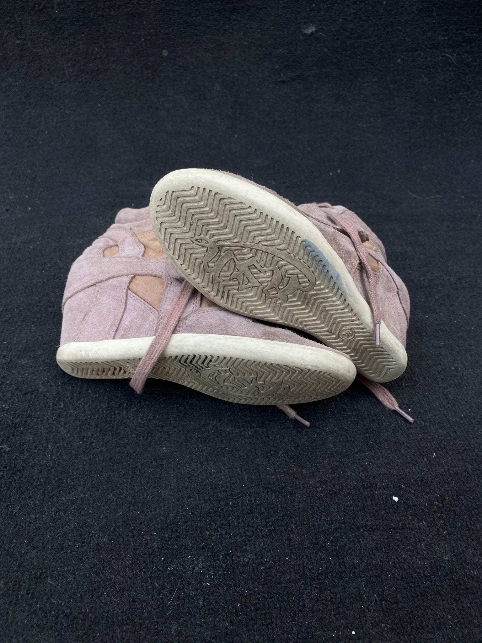 B2V - ASH SHOES༒ vintage streetwear thrift y2k clothing by B2V_BAD2WEAR