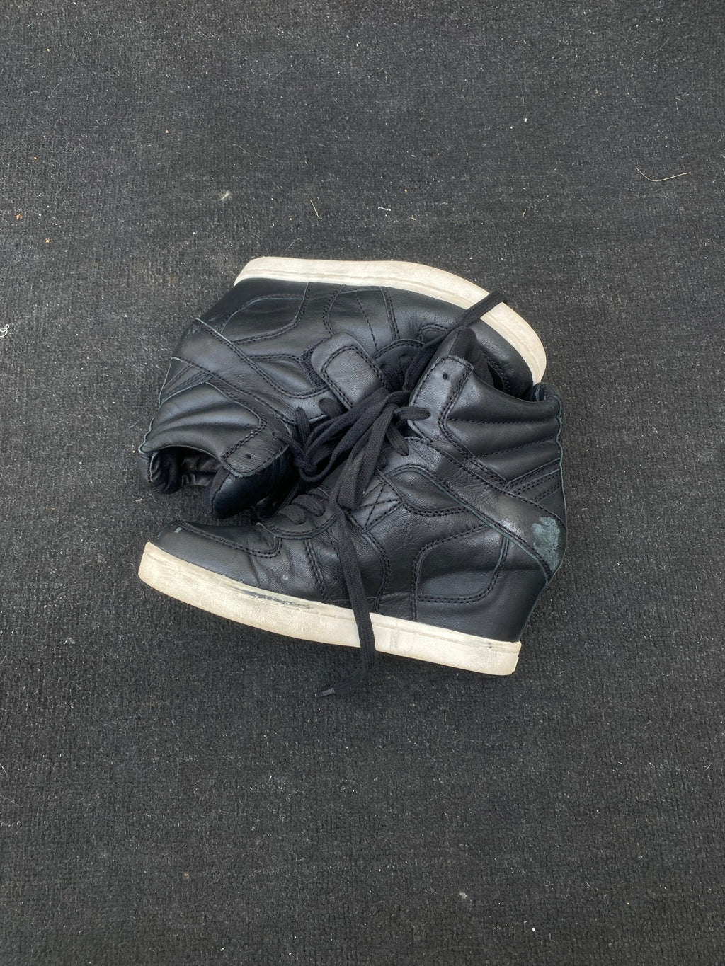 B2V - ASH SHOES༒ vintage streetwear thrift y2k clothing by B2V_BAD2WEAR