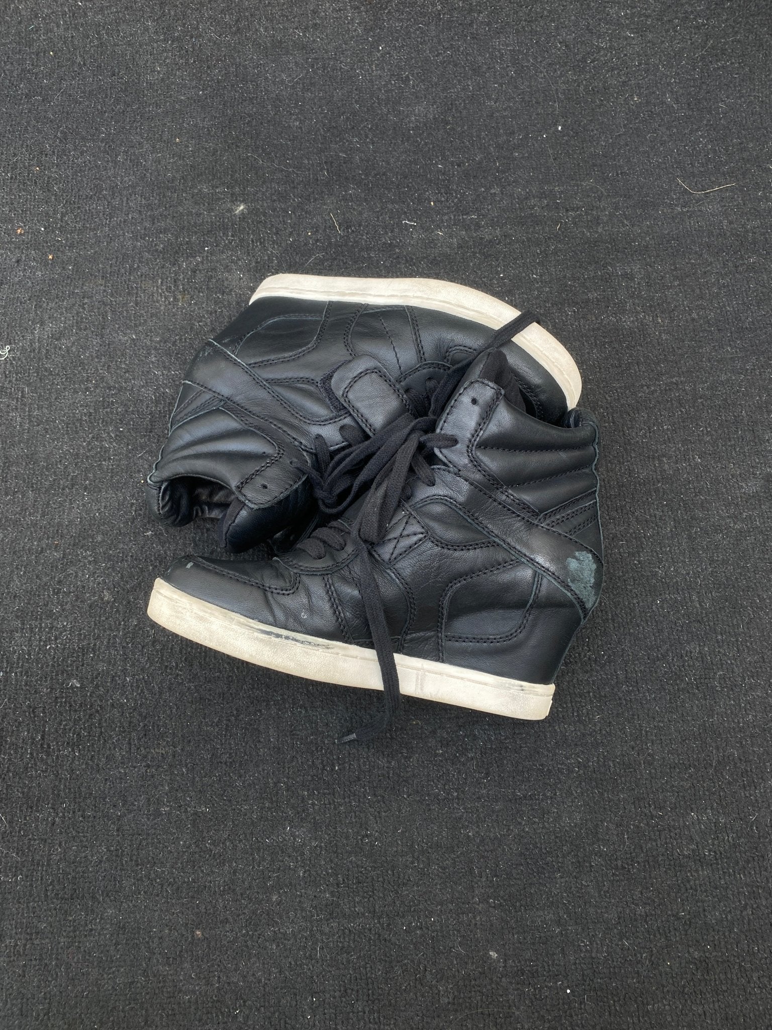 B2V - ASH SHOES༒ vintage streetwear thrift y2k clothing by B2V_BAD2WEAR