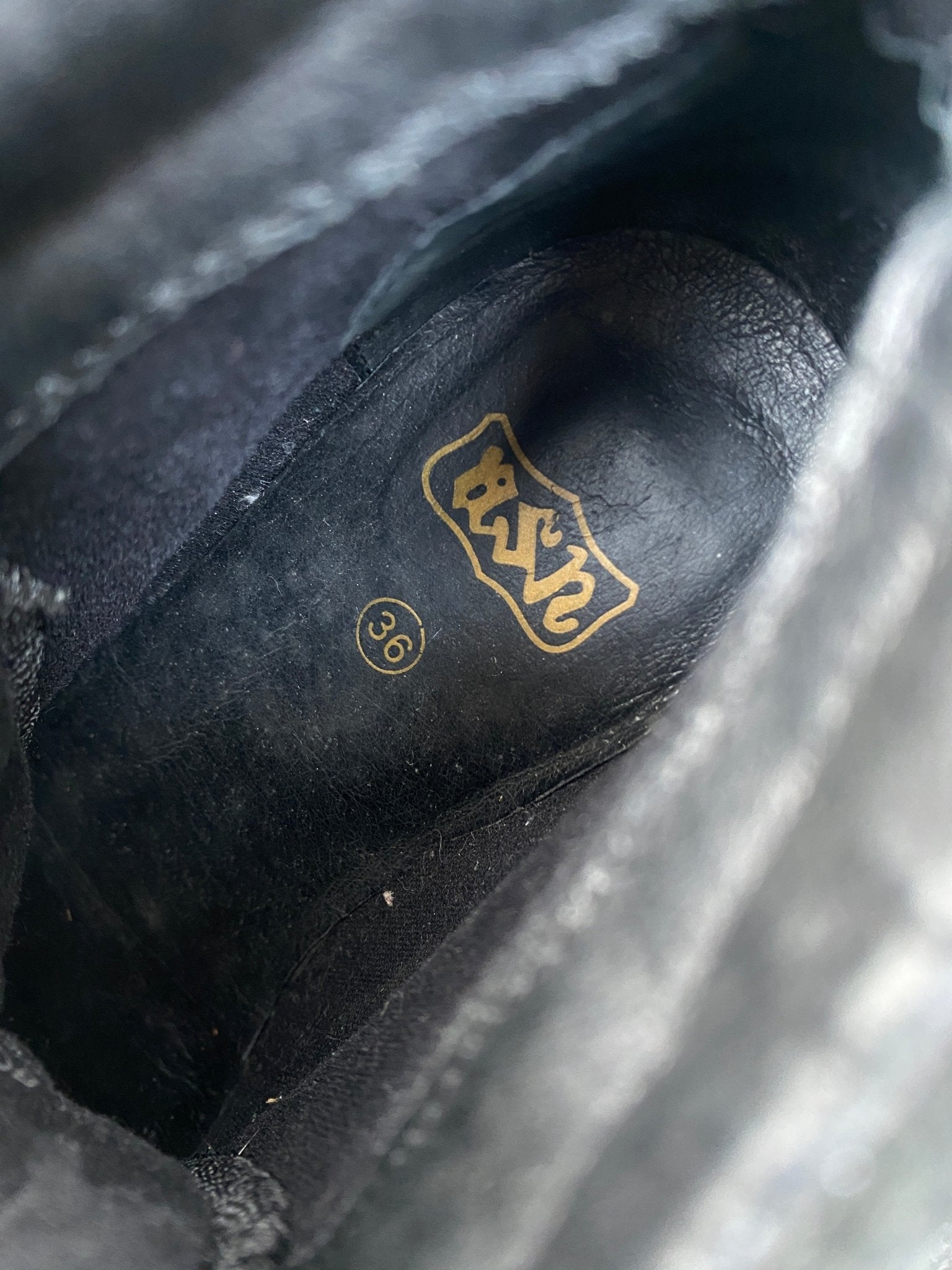 B2V - ASH SHOES༒ vintage streetwear thrift y2k clothing by B2V_BAD2WEAR