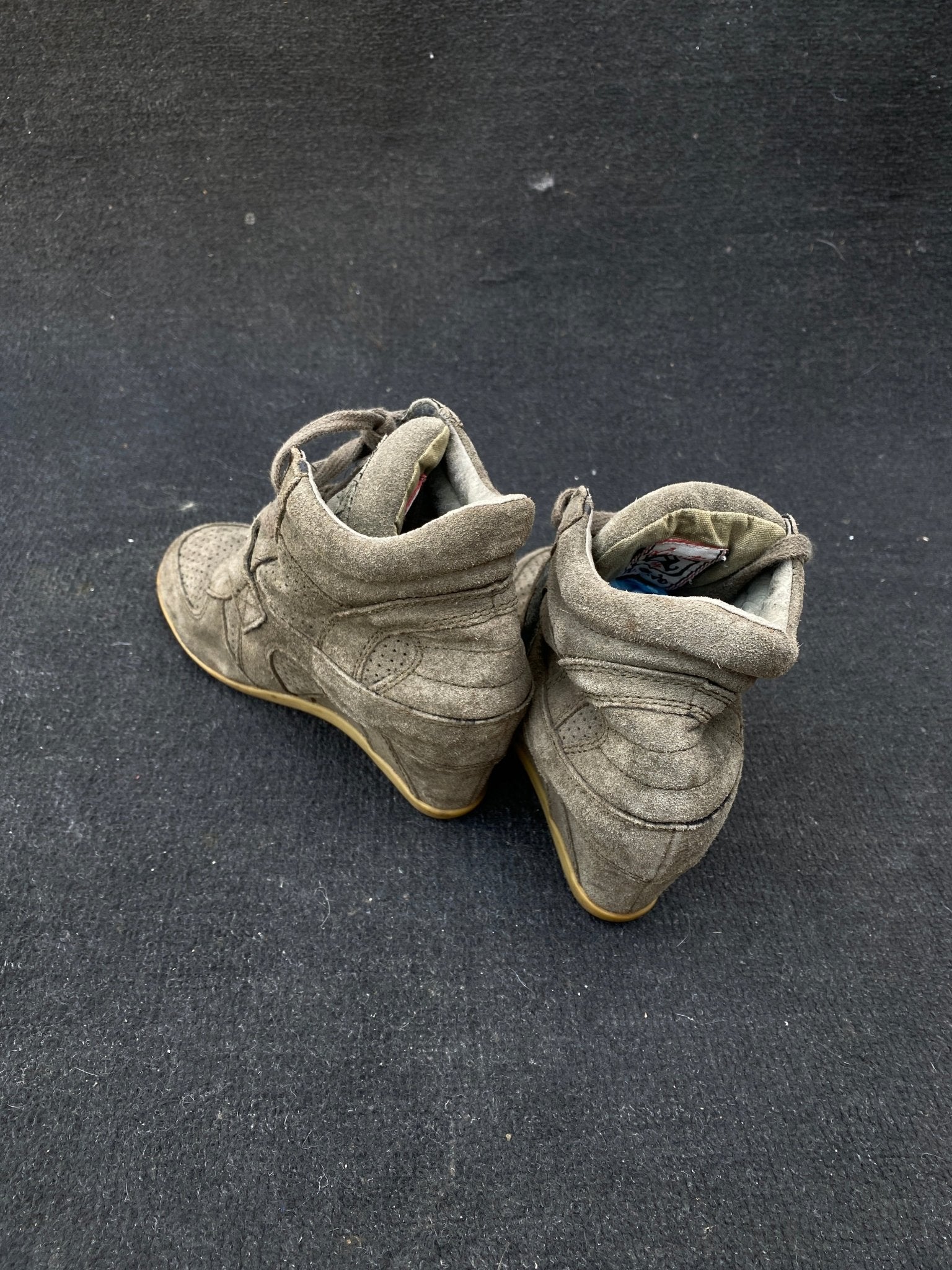 B2V - ASH SHOES༒ vintage streetwear thrift y2k clothing by B2V_BAD2WEAR
