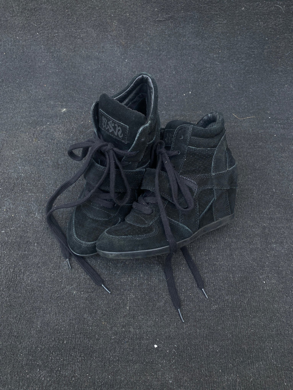 B2V - ASH SHOES༒ vintage streetwear thrift y2k clothing by B2V_BAD2WEAR