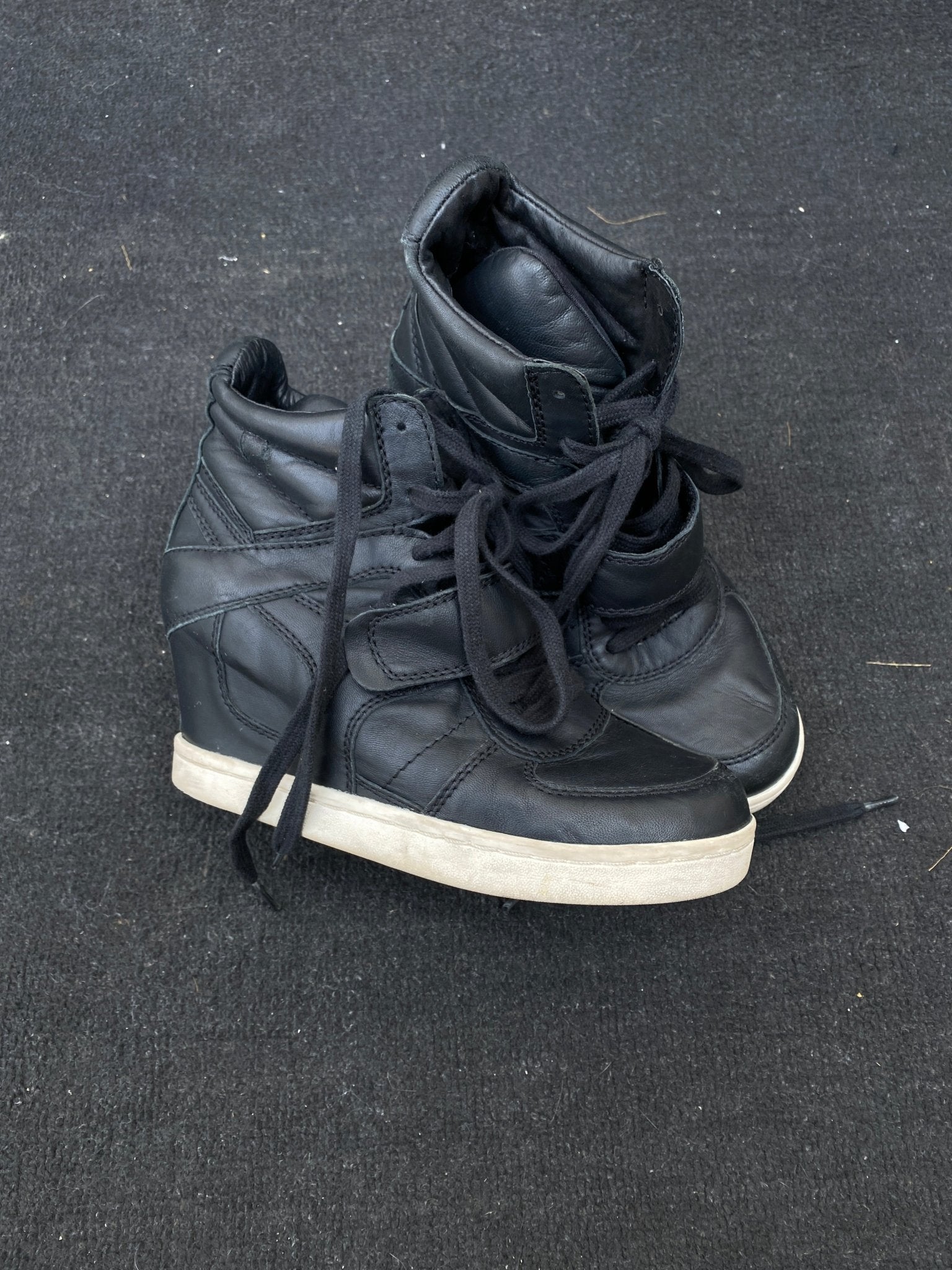 B2V - ASH SHOES༒ vintage streetwear thrift y2k clothing by B2V_BAD2WEAR