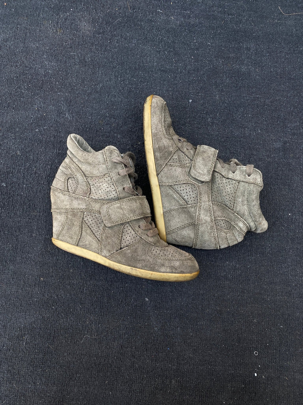 B2V - ASH SHOES༒ vintage streetwear thrift y2k clothing by B2V_BAD2WEAR