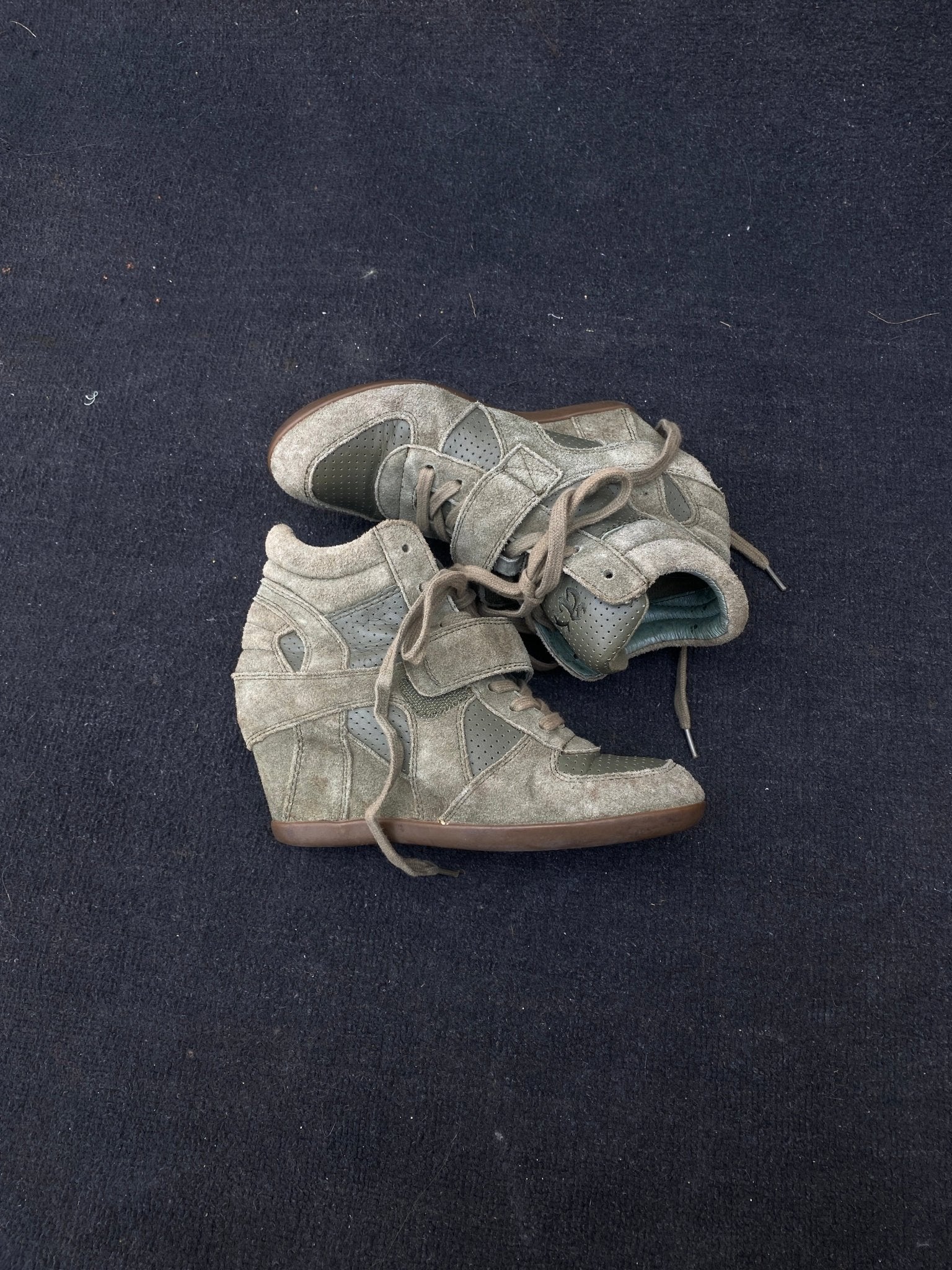 B2V - ASH SHOES༒ vintage streetwear thrift y2k clothing by B2V_BAD2WEAR
