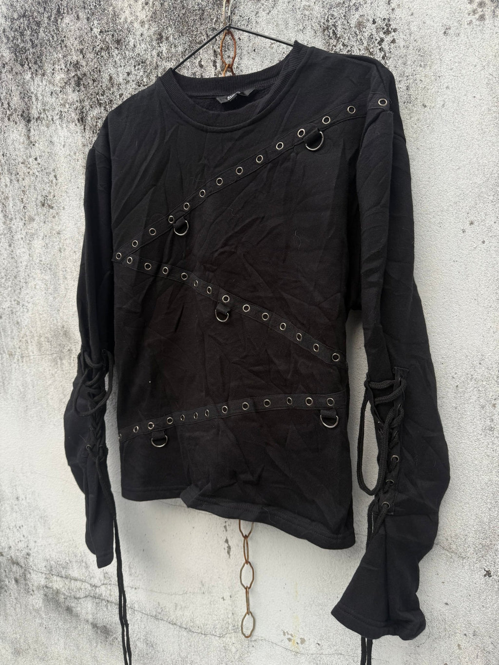 B2V - BANNED TOP༒ vintage streetwear thrift y2k clothing by B2V_BAD2WEAR