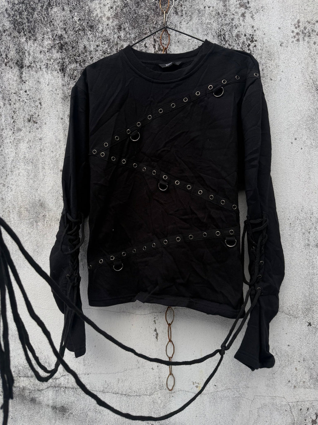 B2V - BANNED TOP༒ vintage streetwear thrift y2k clothing by B2V_BAD2WEAR