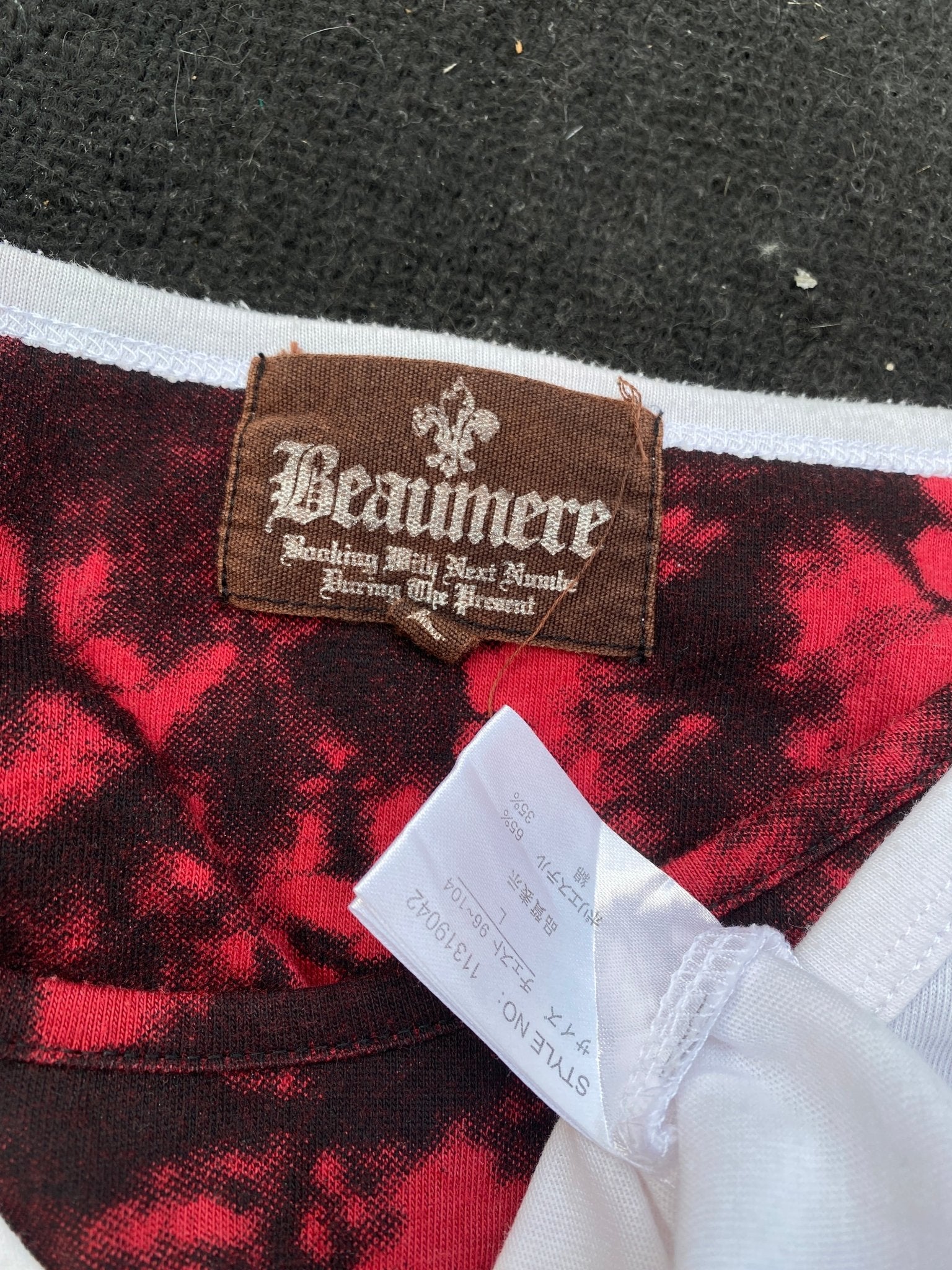 B2V - BEAUMERE (4)༒ vintage streetwear thrift y2k clothing by B2V_BAD2WEAR