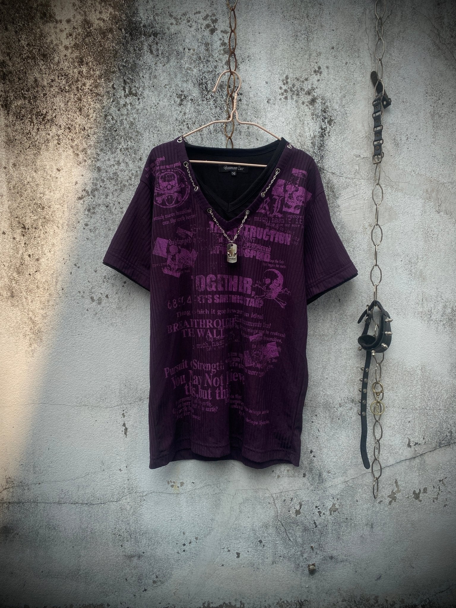 B2V - BEAUMONT CARR T-Shirts༒ vintage streetwear thrift y2k clothing by B2V_BAD2WEAR