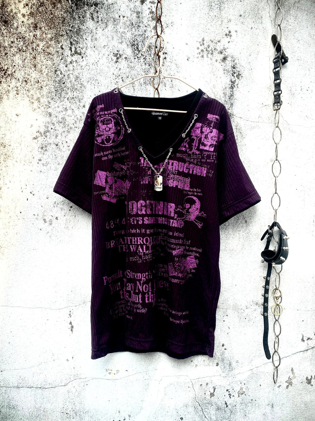 B2V - BEAUMONT CARR T-Shirts༒ vintage streetwear thrift y2k clothing by B2V_BAD2WEAR