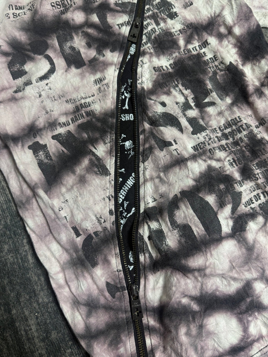 B2V - BG SHO SKULL HOODIE ༒ vintage streetwear thrift y2k clothing by B2V_BAD2WEAR