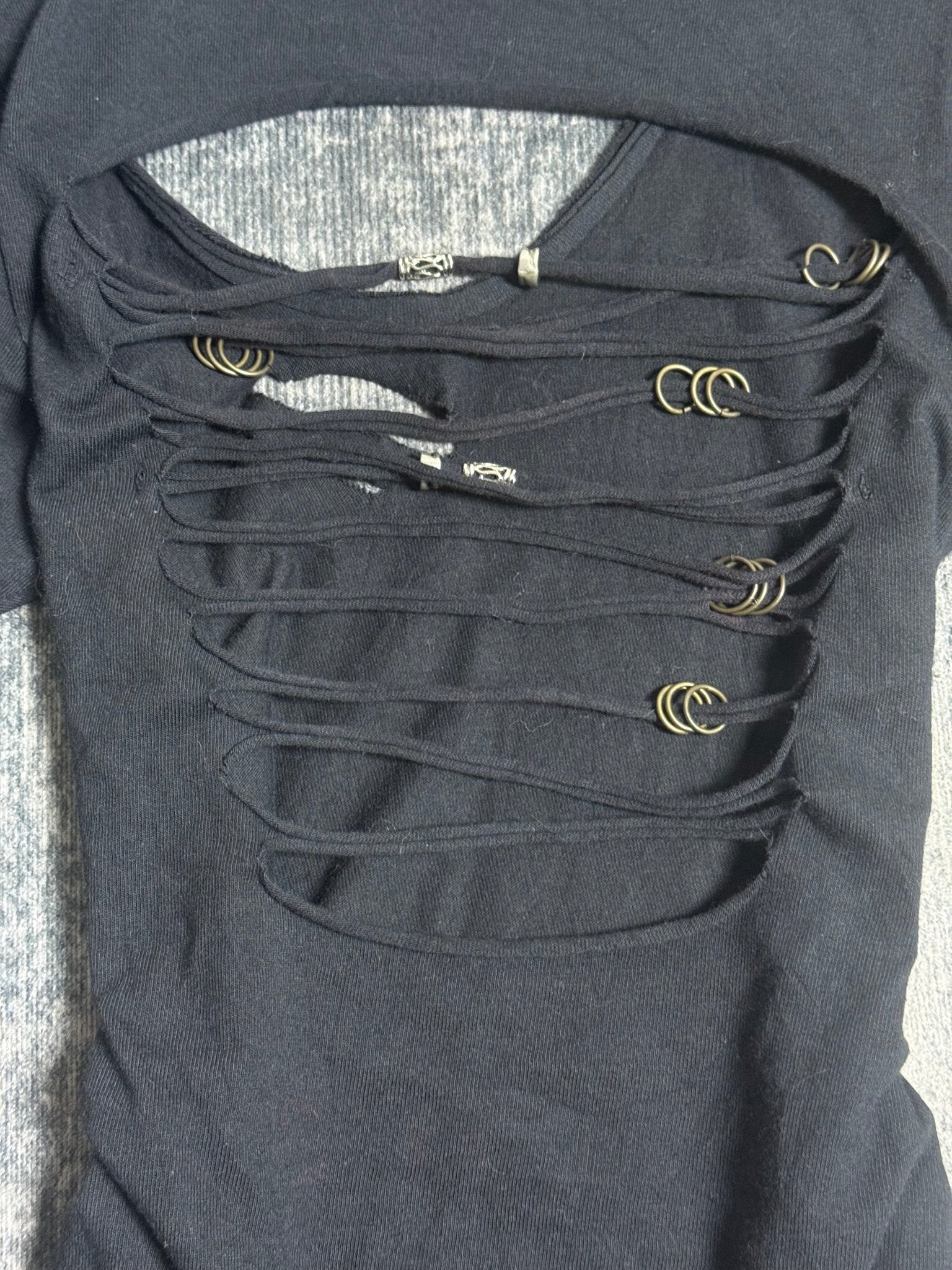 B2V - BLACK JP SHIRT༒ vintage streetwear thrift y2k clothing by B2V_BAD2WEAR