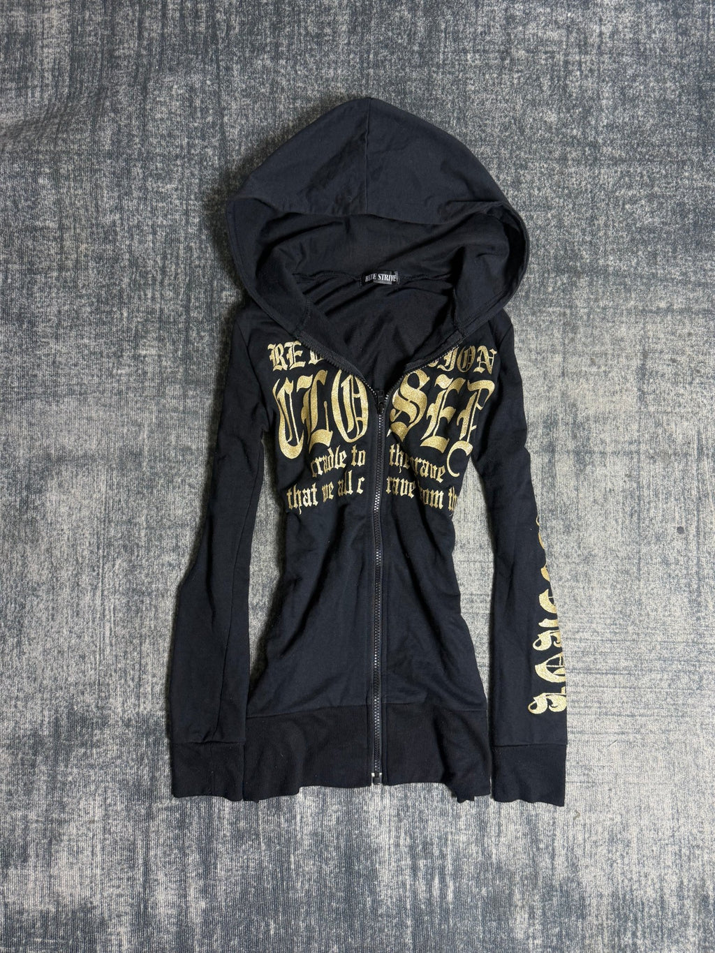 B2V - BLUE STRIVE (2)༒ vintage streetwear thrift y2k clothing by B2V_BAD2WEAR