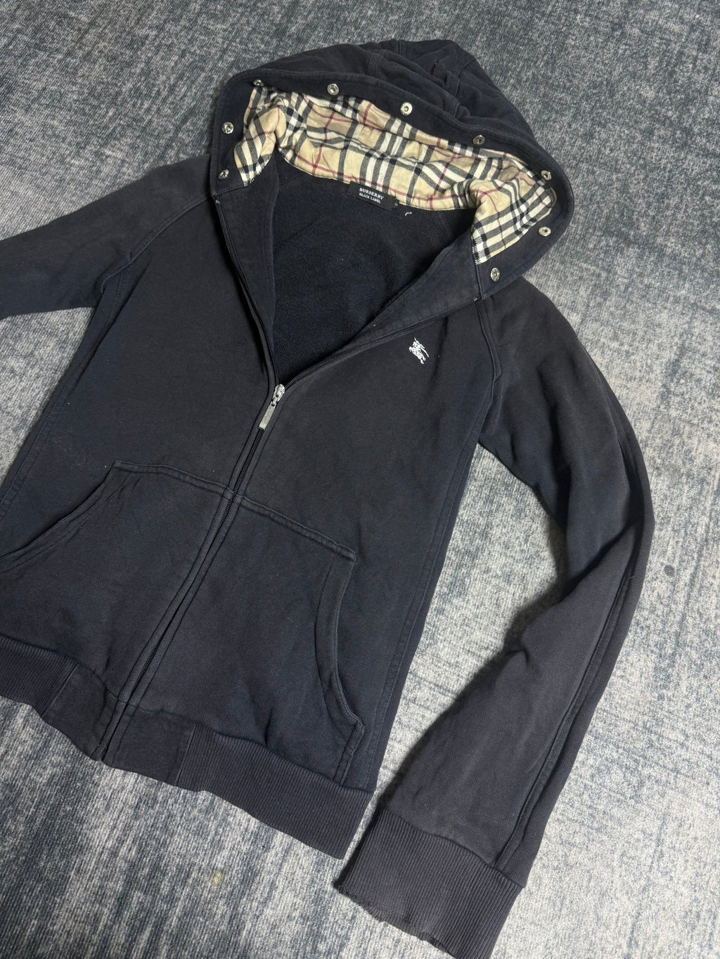 B2V - BURBERRY HOODIE༒ vintage streetwear thrift y2k clothing by B2V_BAD2WEAR