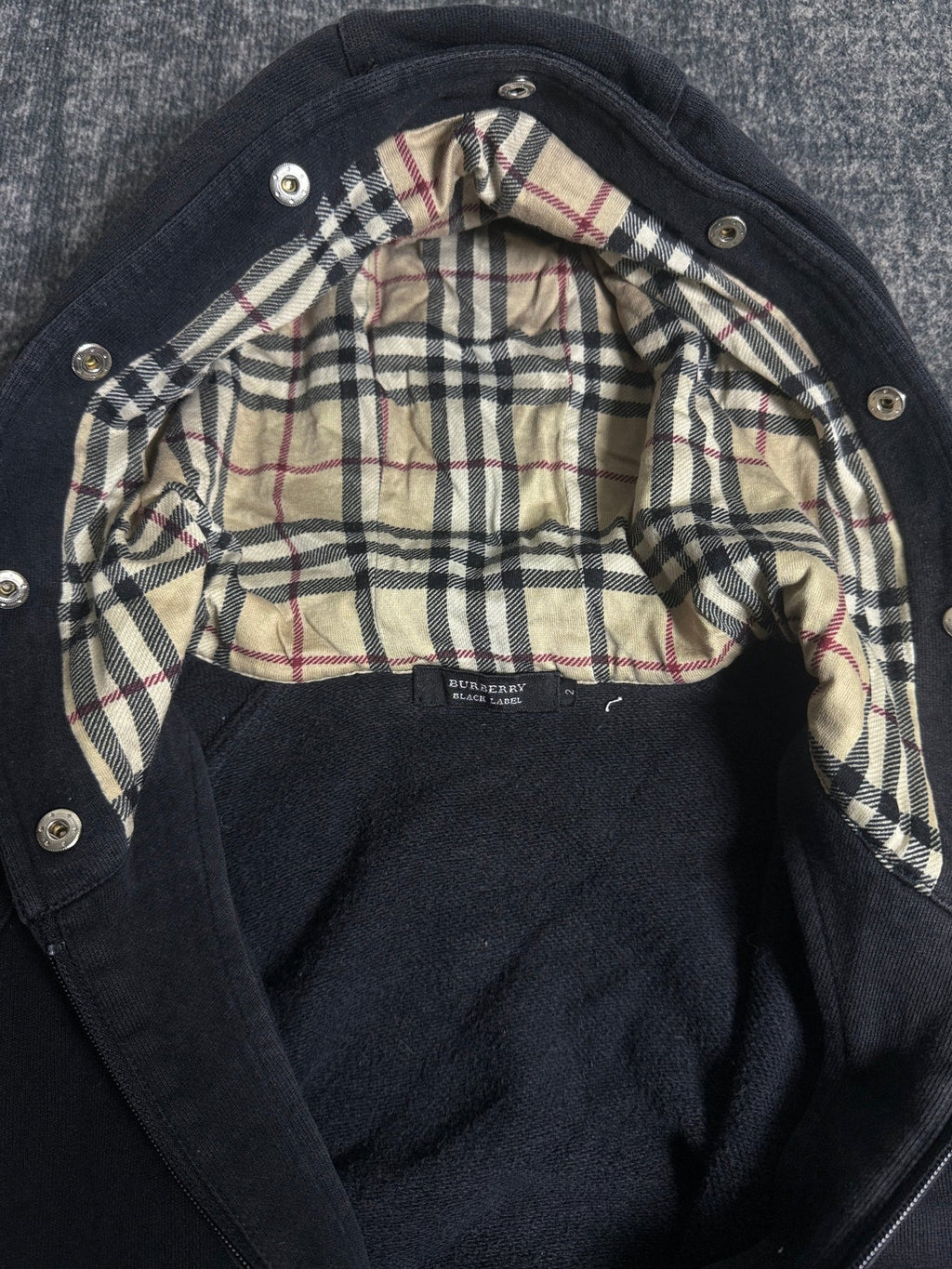 B2V - BURBERRY HOODIE༒ vintage streetwear thrift y2k clothing by B2V_BAD2WEAR