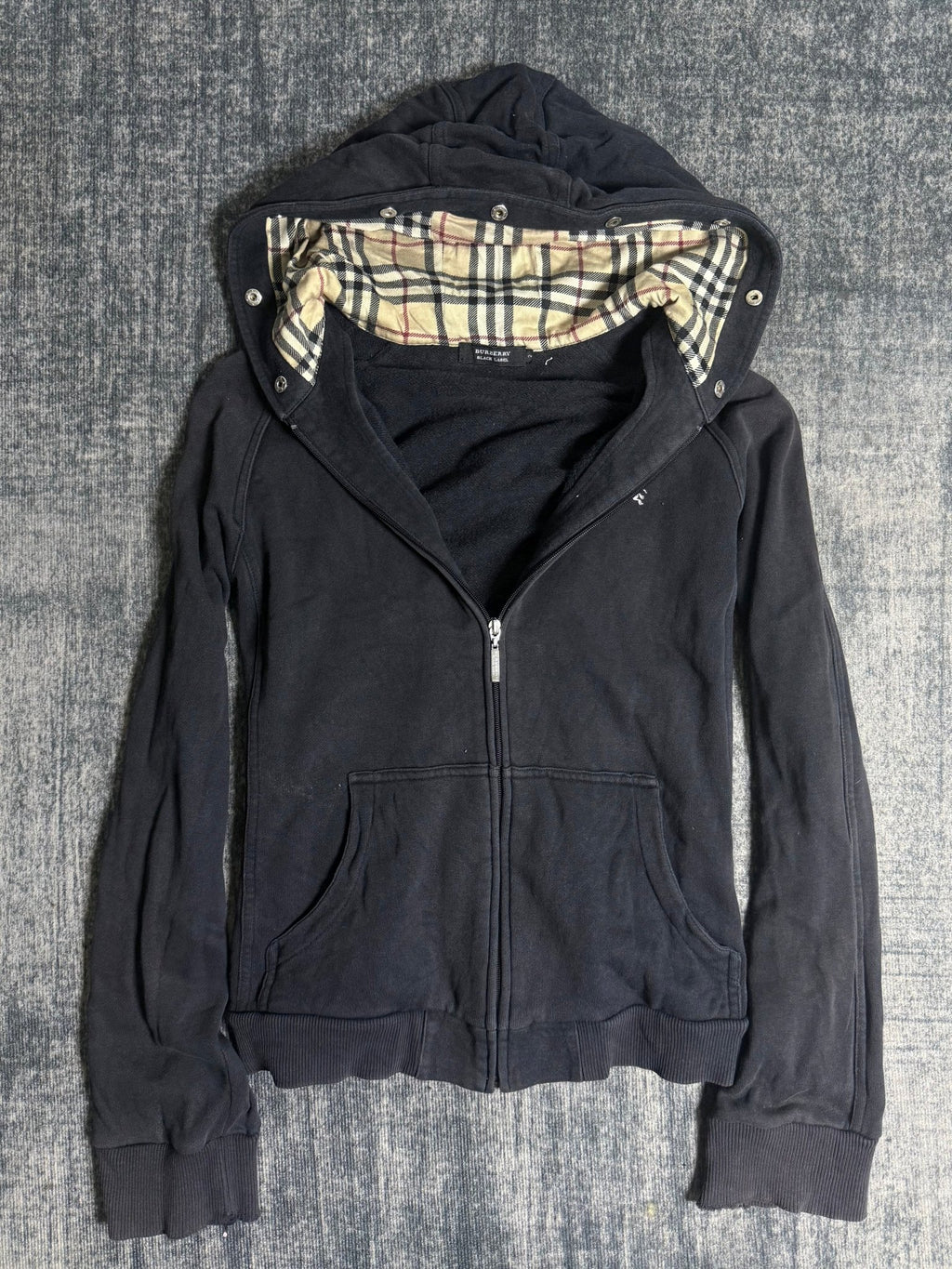 B2V - BURBERRY HOODIE༒ vintage streetwear thrift y2k clothing by B2V_BAD2WEAR