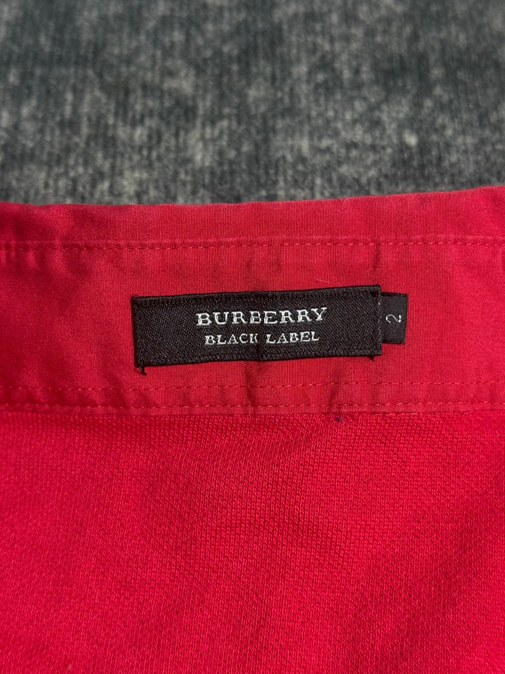 B2V - BURBERRY R SHIRT༒ vintage streetwear thrift y2k clothing by B2V_BAD2WEAR