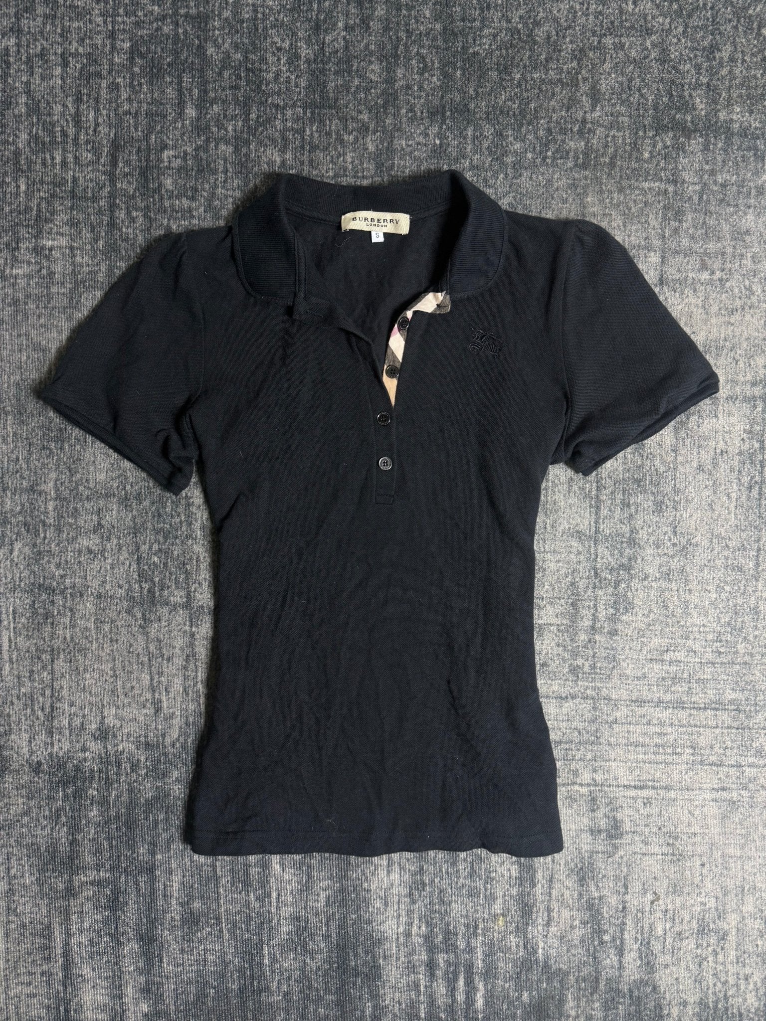 B2V - BURBERRY SHIRT༒ vintage streetwear thrift y2k clothing by B2V_BAD2WEAR