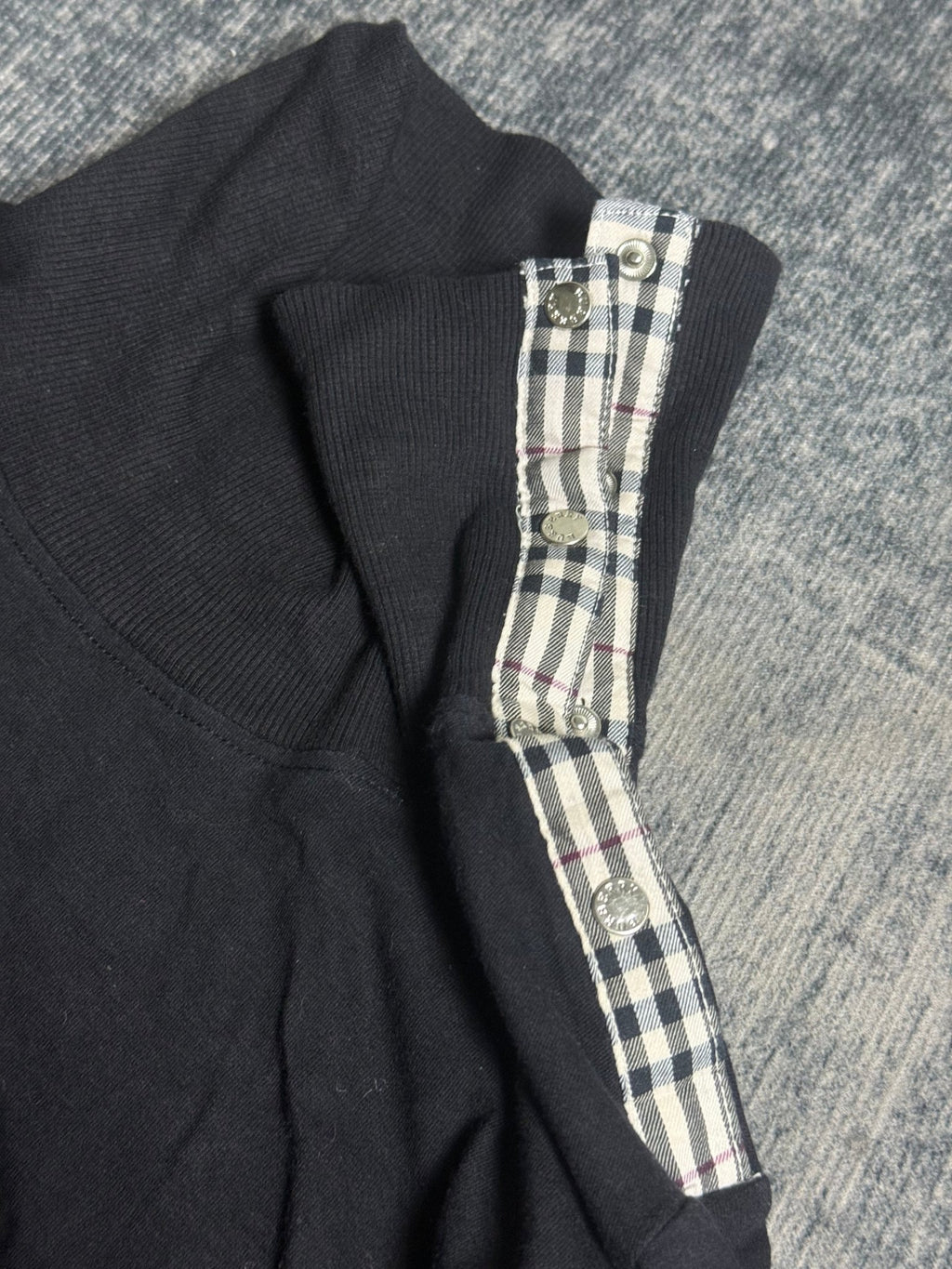 B2V - BURBERRY SHIRT(3)༒ vintage streetwear thrift y2k clothing by B2V_BAD2WEAR