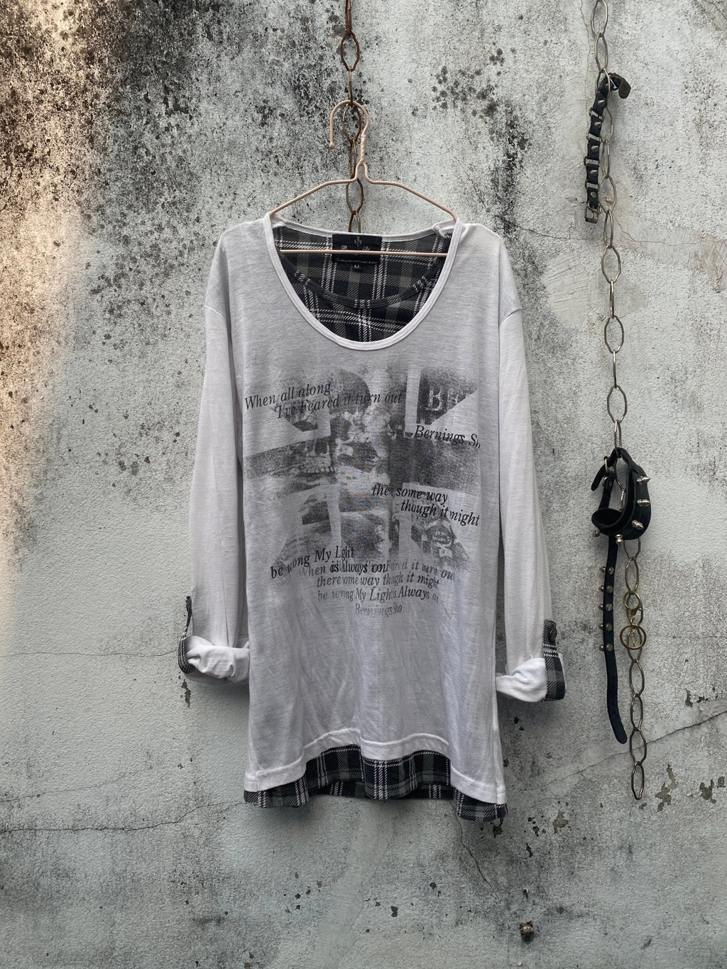 B2V - BURNING SHO (1)༒ vintage streetwear thrift y2k clothing by B2V_BAD2WEAR