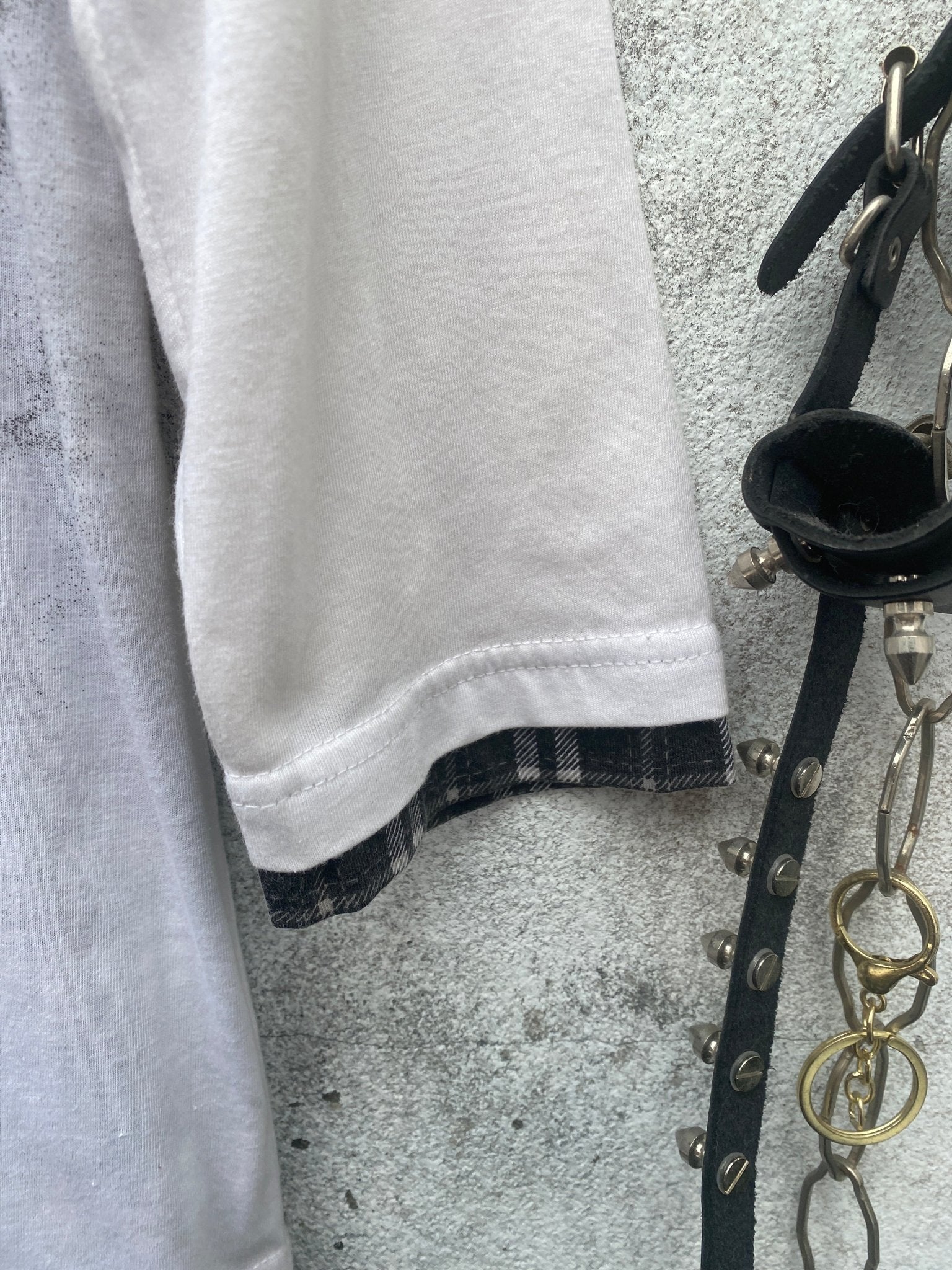 B2V - BURNING SHO (1)༒ vintage streetwear thrift y2k clothing by B2V_BAD2WEAR