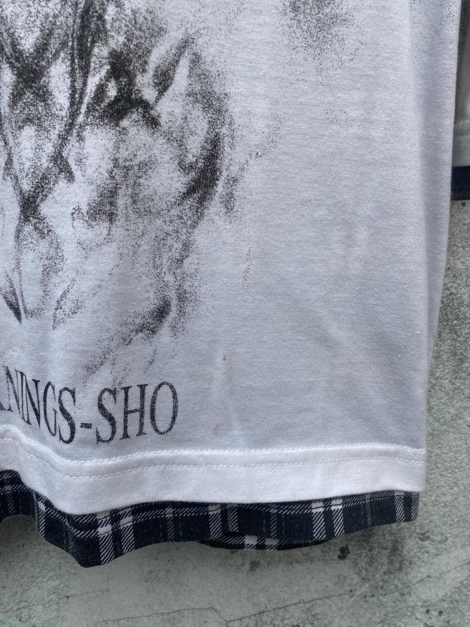 B2V - BURNING SHO vintage streetwear thrift y2k clothing by B2V_BAD2WEAR