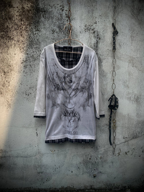 B2V - BURNING SHO vintage streetwear thrift y2k clothing by B2V_BAD2WEAR
