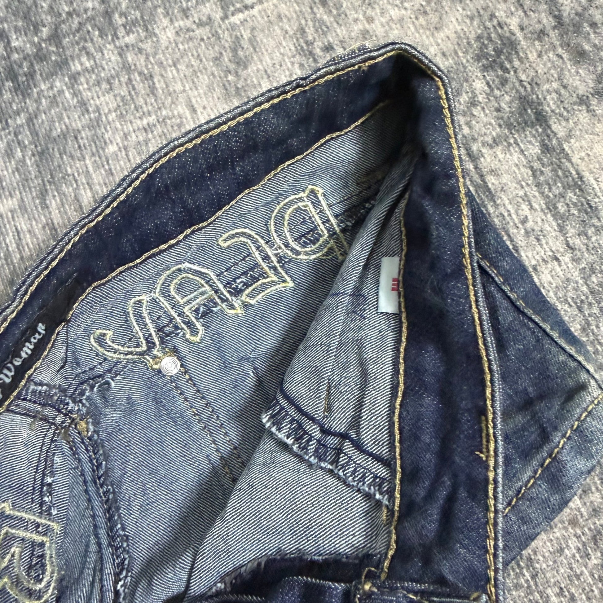 B2V - BUTTERFLY SHORT༒ vintage streetwear thrift y2k clothing by B2V_BAD2WEAR
