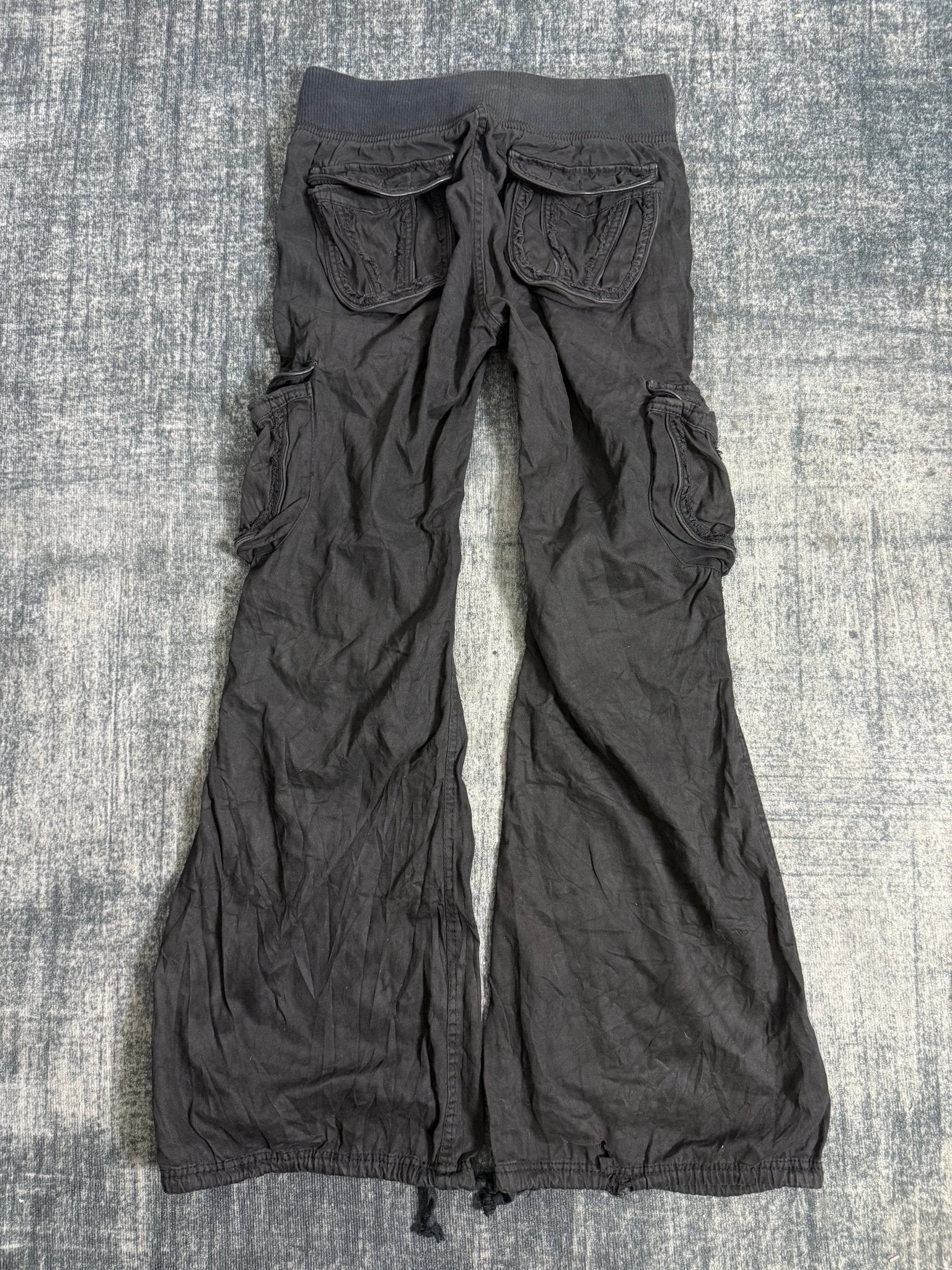 B2V - CARGO PANT༒ vintage streetwear thrift y2k clothing by B2V_BAD2WEAR